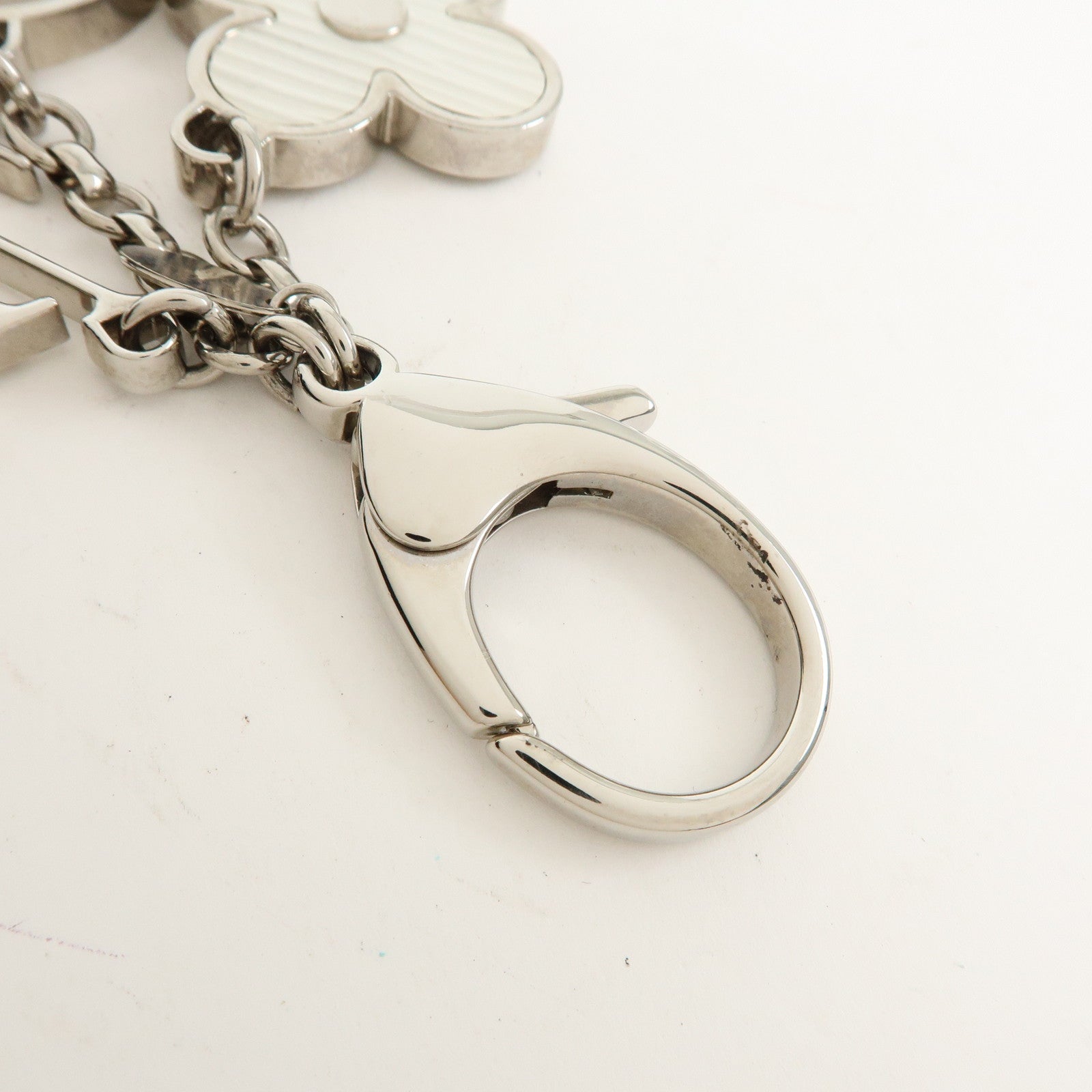 Louis Vuitton Epi Limy Metal Bag Charm Key Ring Silver Pink M61013