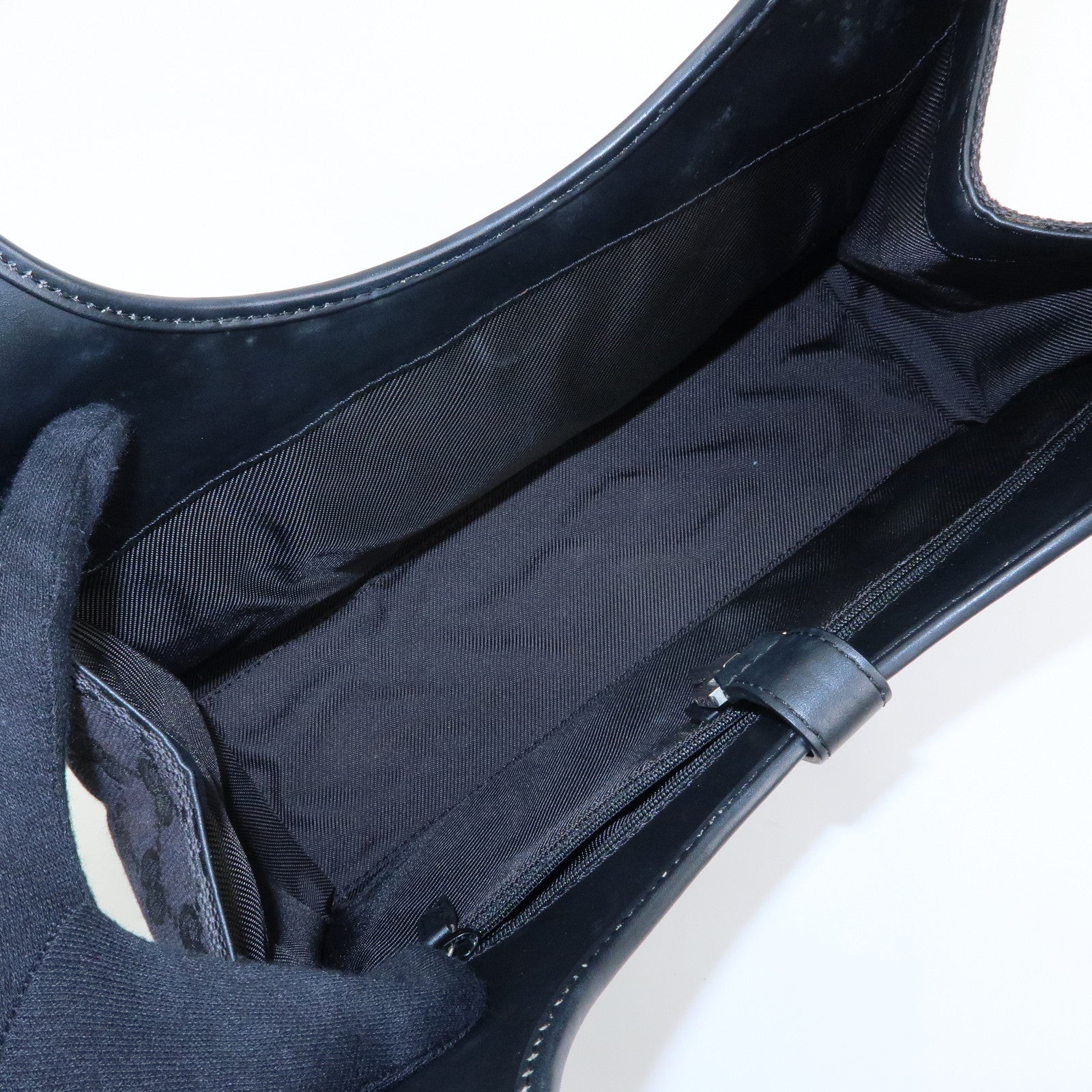 GUCCI Jackie GG Canvas Leather Hand Bag Shoulder Bag Black 001・1067