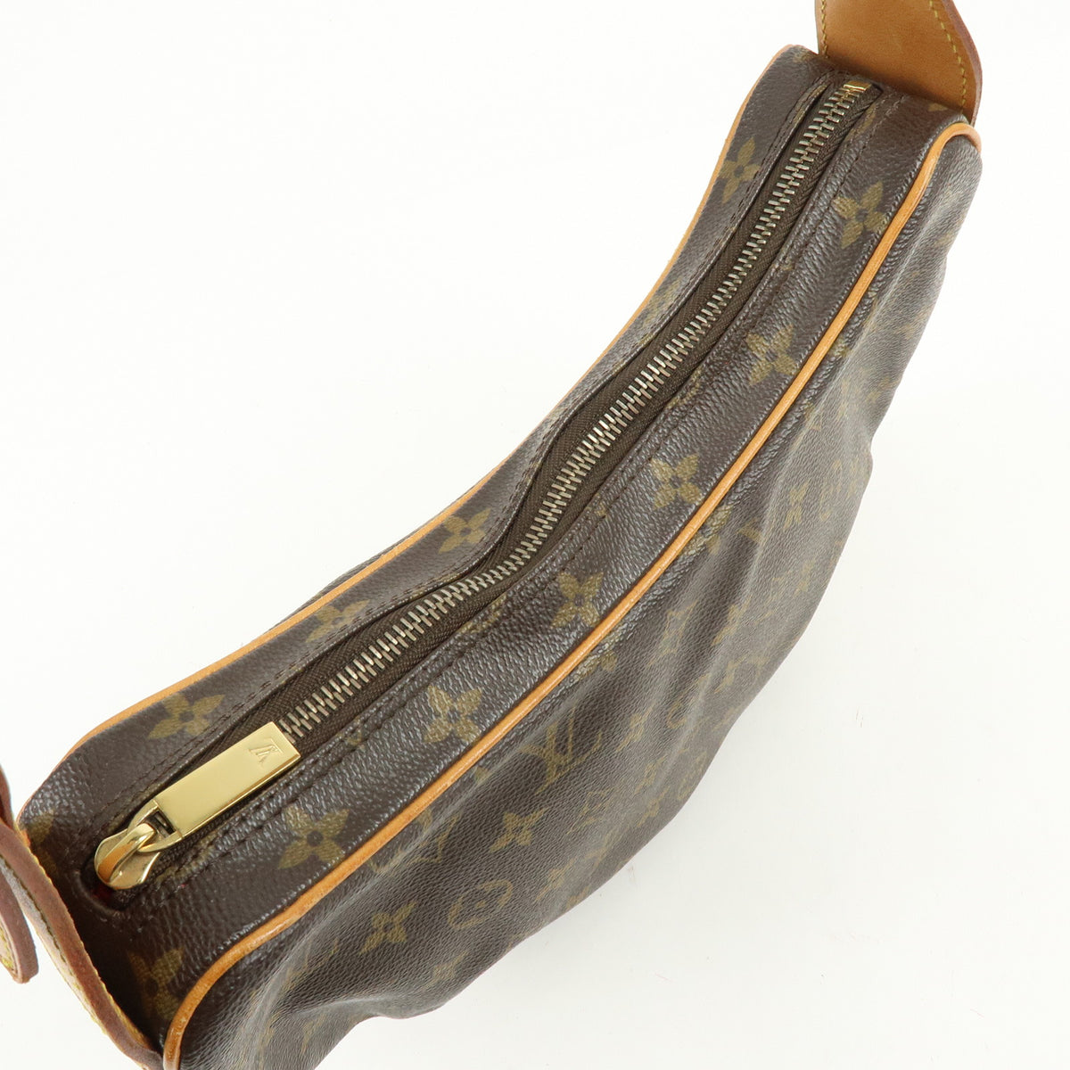 Louis Vuitton Monogram Croissant MM Shoulder Bag Brown M51512