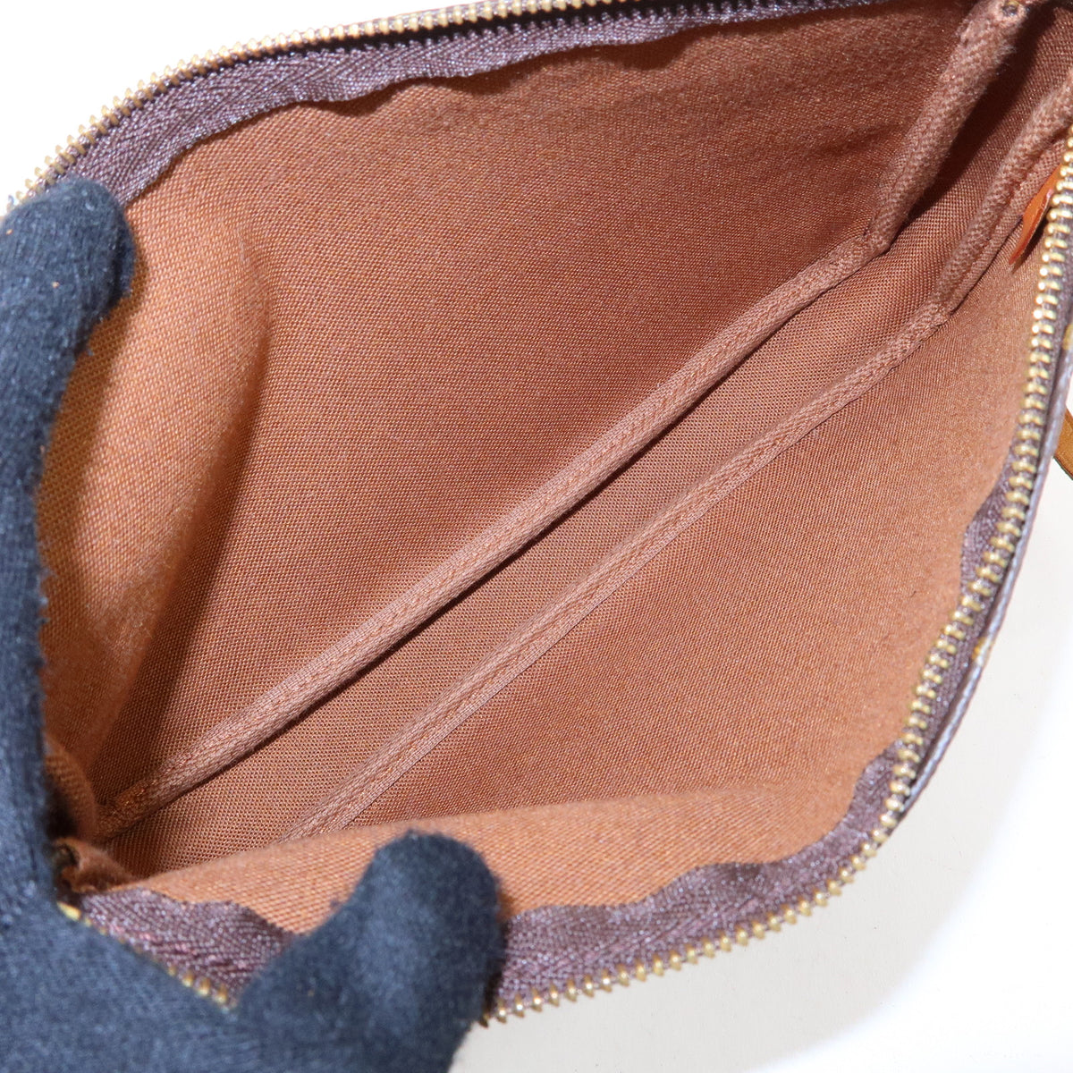Louis Vuitton Monogram Pochette Accessoires Pouch Hand Bag M51980