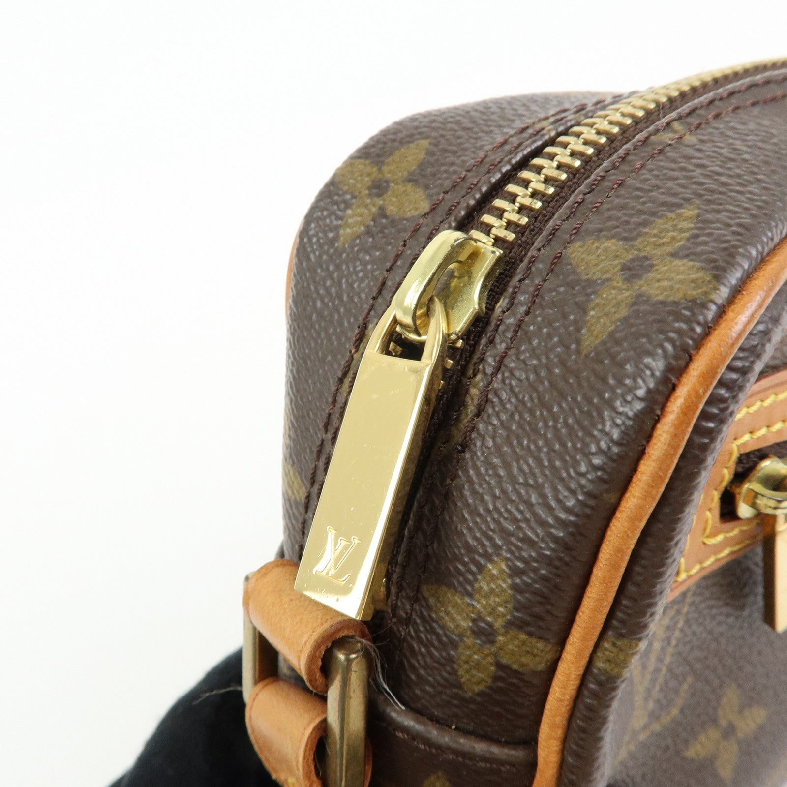 Louis Vuitton Monogram Pochette Cite Shoulder Bag Brown M51183