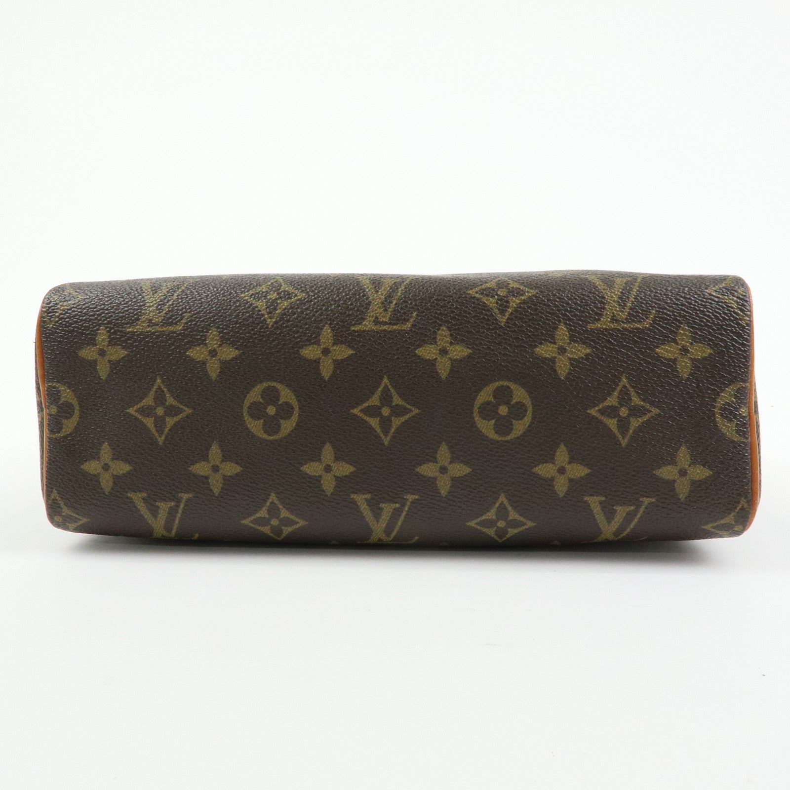 Louis Vuitton Monogram Tuileries Shoulder Bag Crossbody Bag M51350