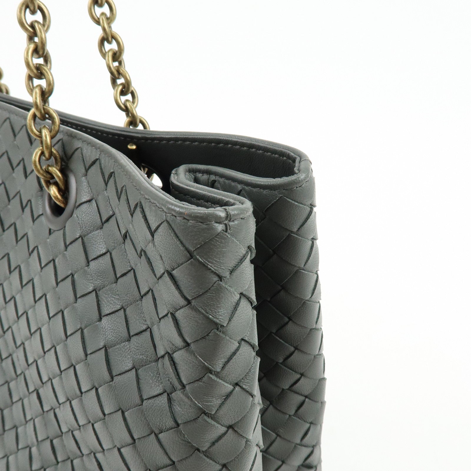 BOTTEGA VENETA Intrecciato Leather Chain Shoulder Bag Gray B07669596G