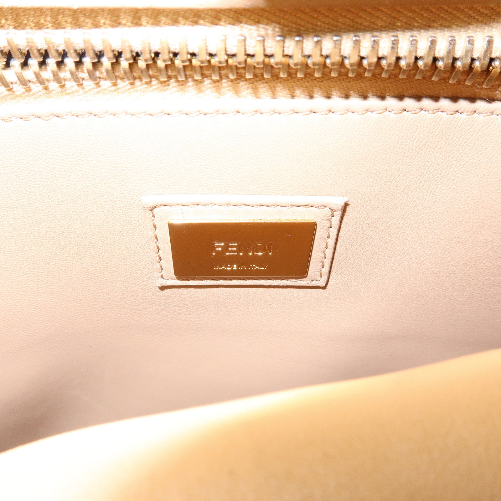 FENDI Peekaboo Leather Iconic Utility 2Way Hand Bag Shoulder Bag Beige