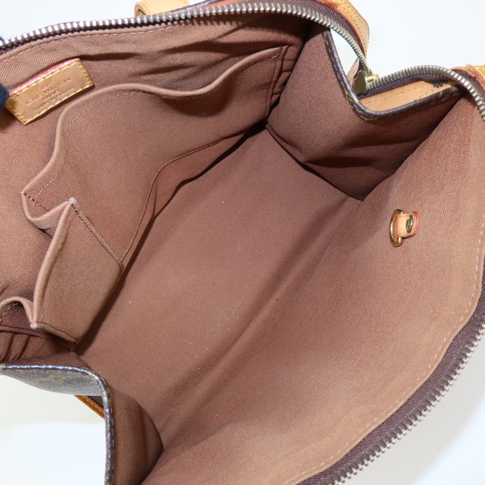Louis Vuitton Monogram Popincourt Haut Shoulder Bag Brown M40007