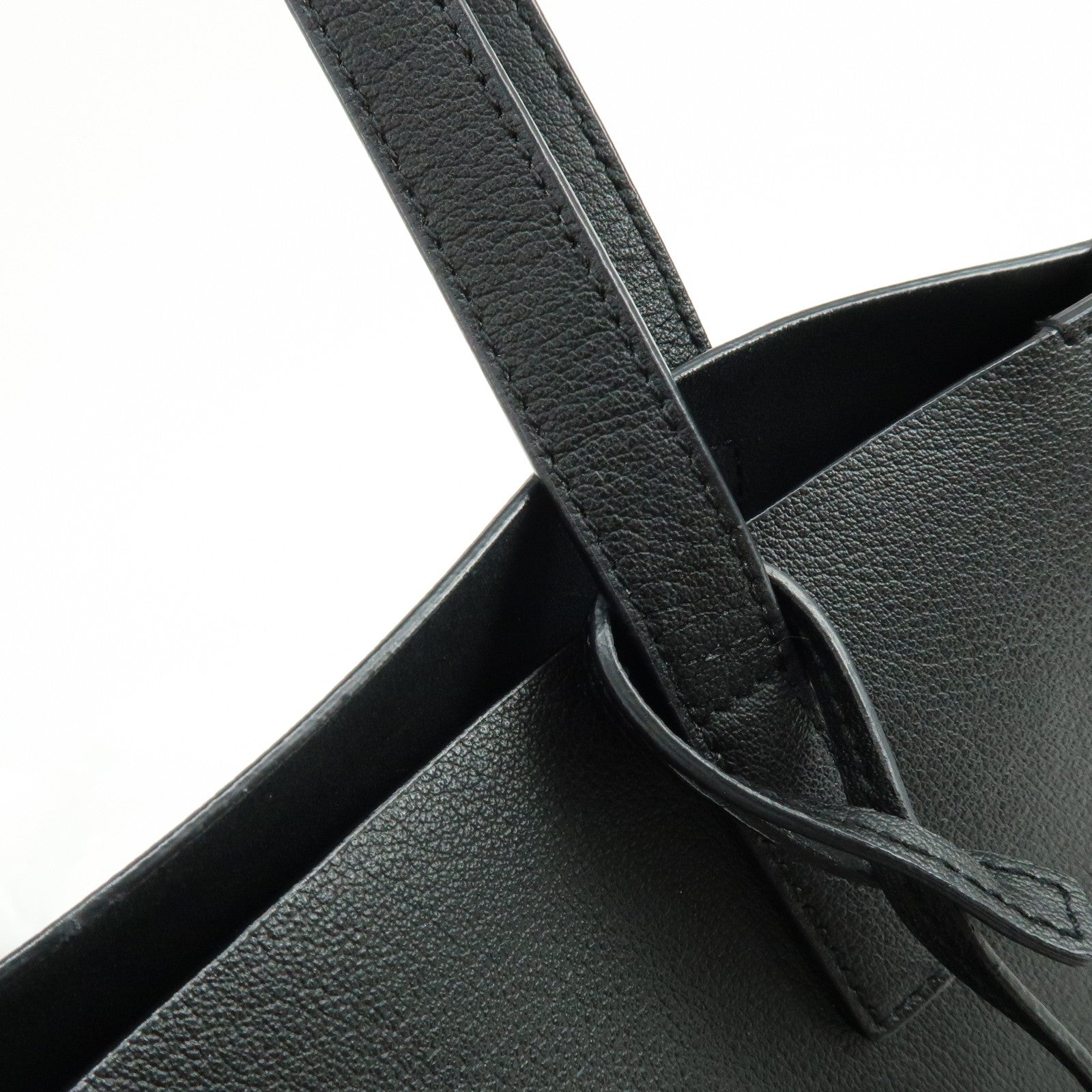 SAINT LAURENT PARIS Cassandra Leather Tote Bag Shoulder Bag Black
