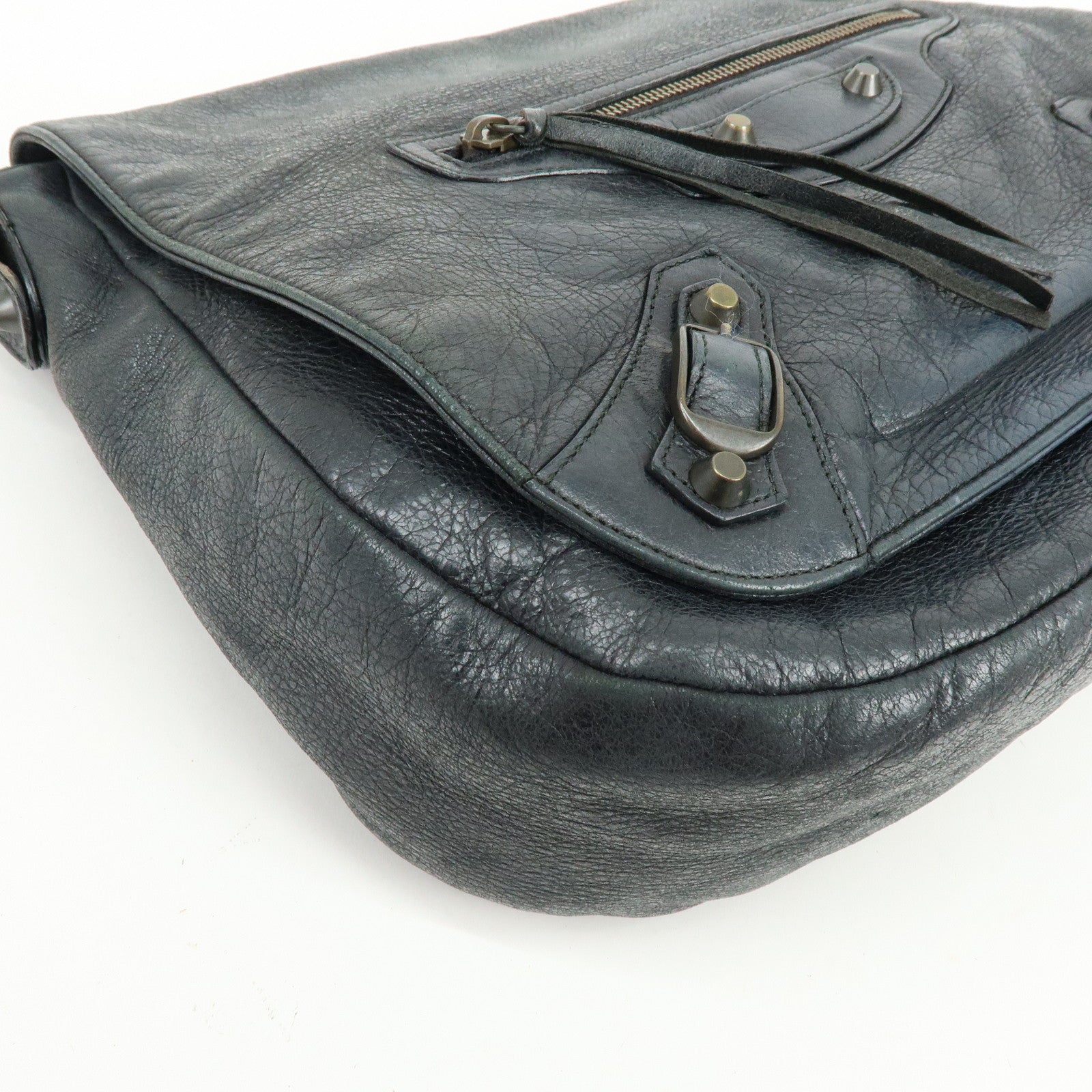 BALENCIAGA THE FOLK Leather Shoulder Bag Black 246432