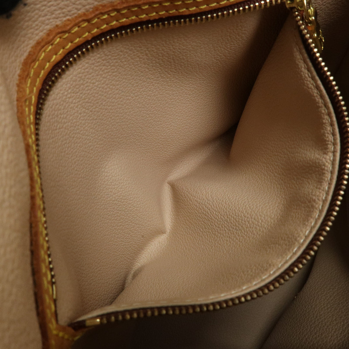Louis Vuitton Monogram Canvas Bucket PM Hand Bag Brown M42238