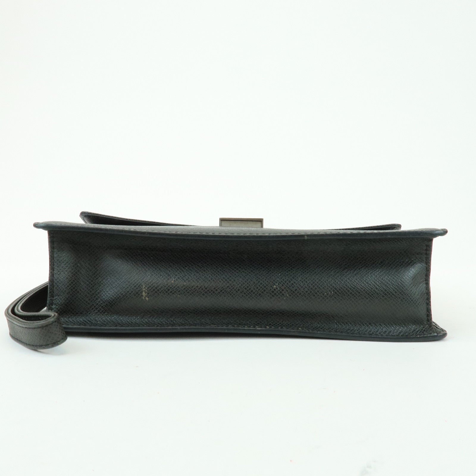 Louis Vuitton Taiga Leather Selenga Clutch Bag Ardoise M30782