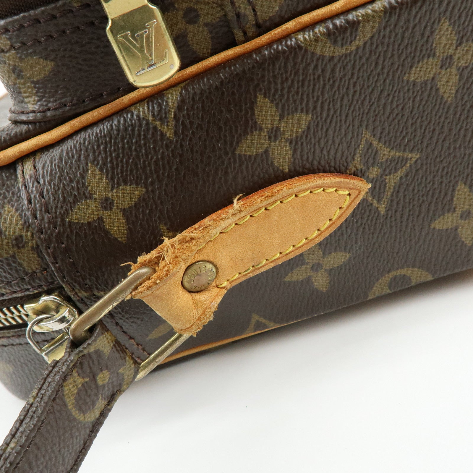 Louis Vuitton Monogram Nile Shoulder Bag Crossbody Bag M45244