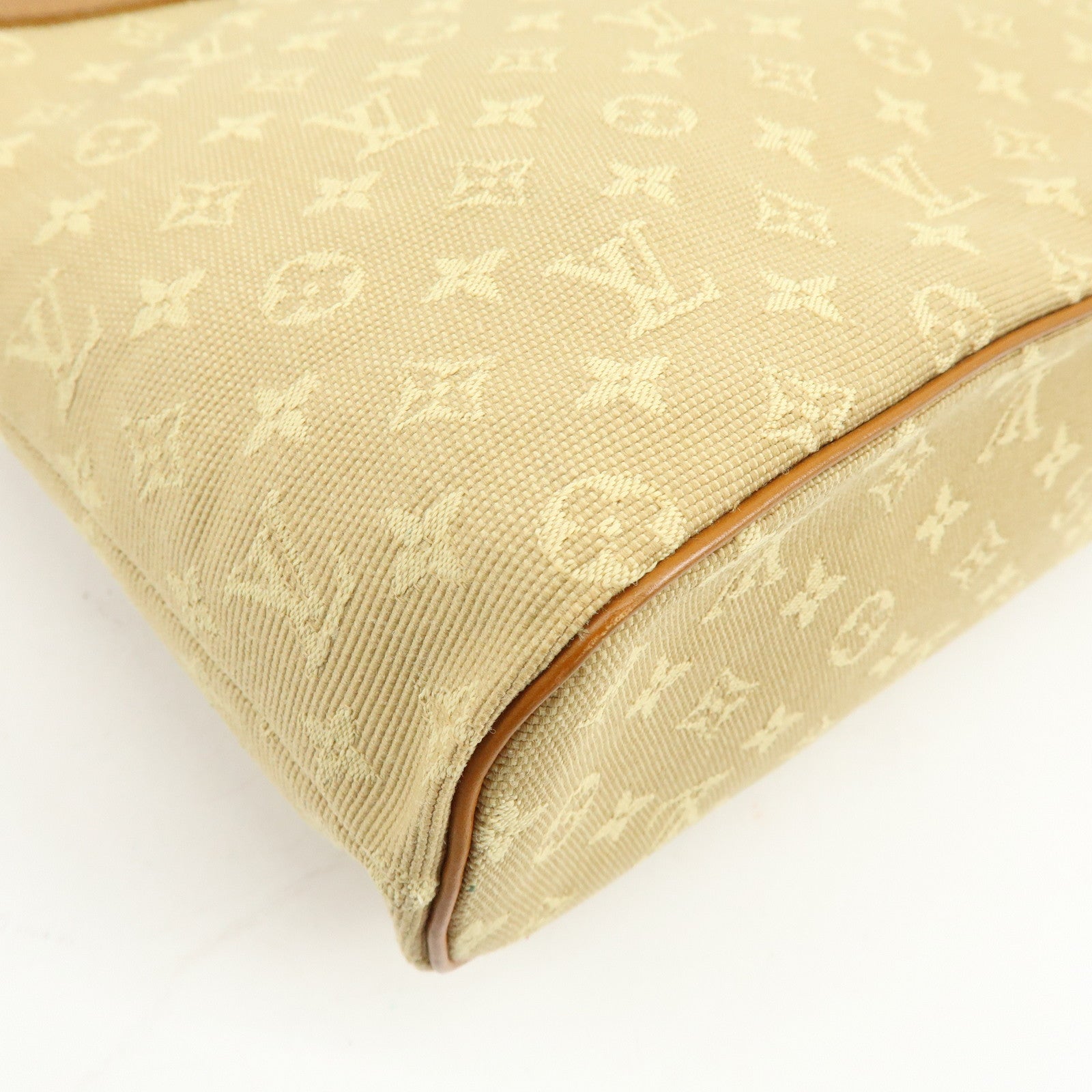 Louis Vuitton Monogram Mini Lucille PM Hand Bag Beige M92684