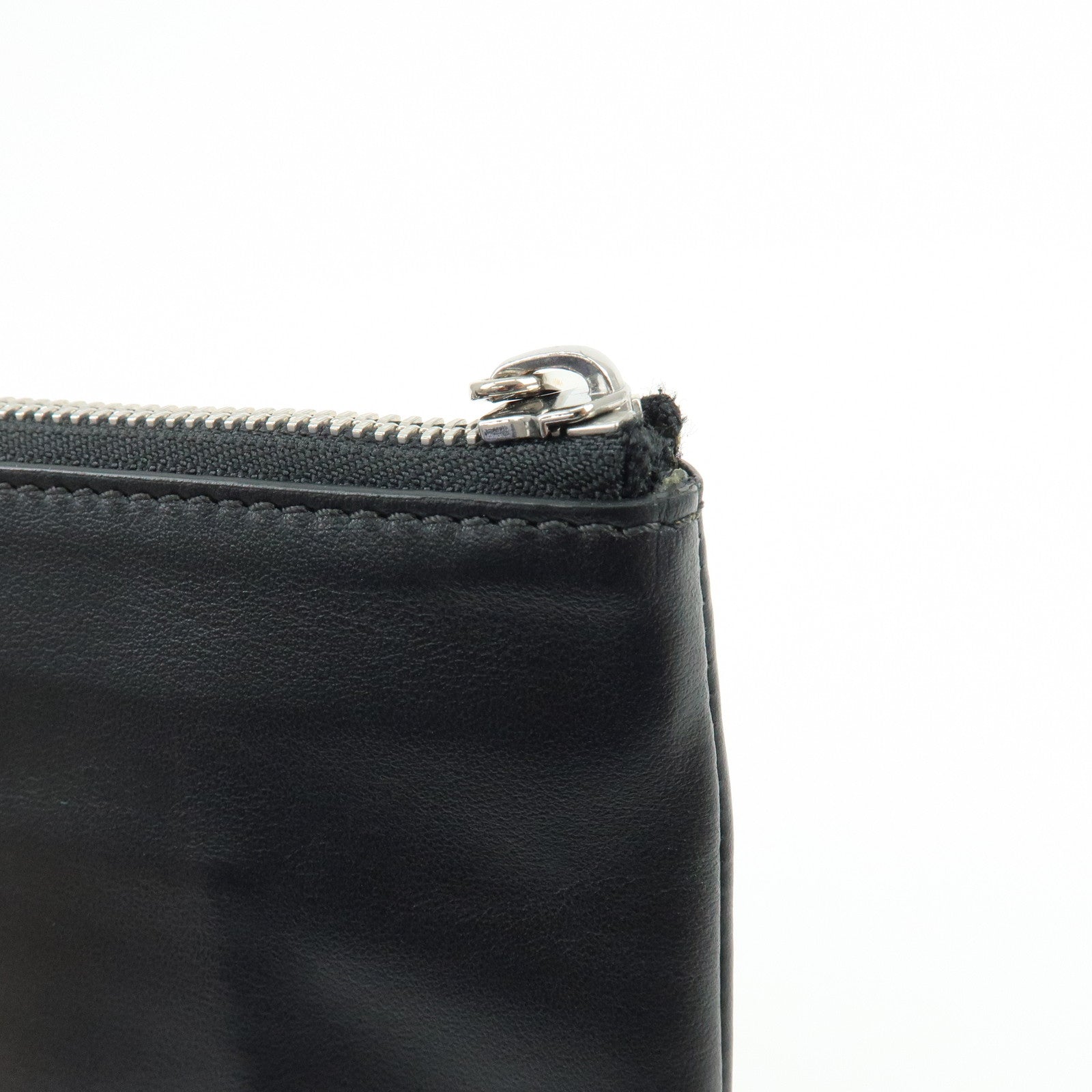 BURBERRY Leather Clutch Bag Flat Pouch Black