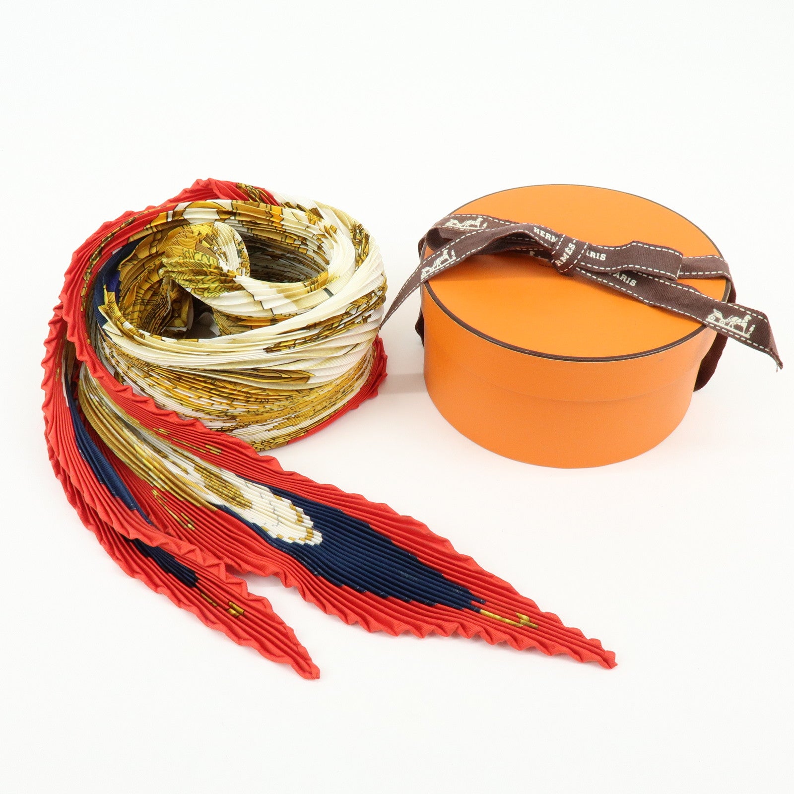 HERMES Pleated Carre Silk 100% Scarf SOLEIL DE SOIE Gold Red Navy