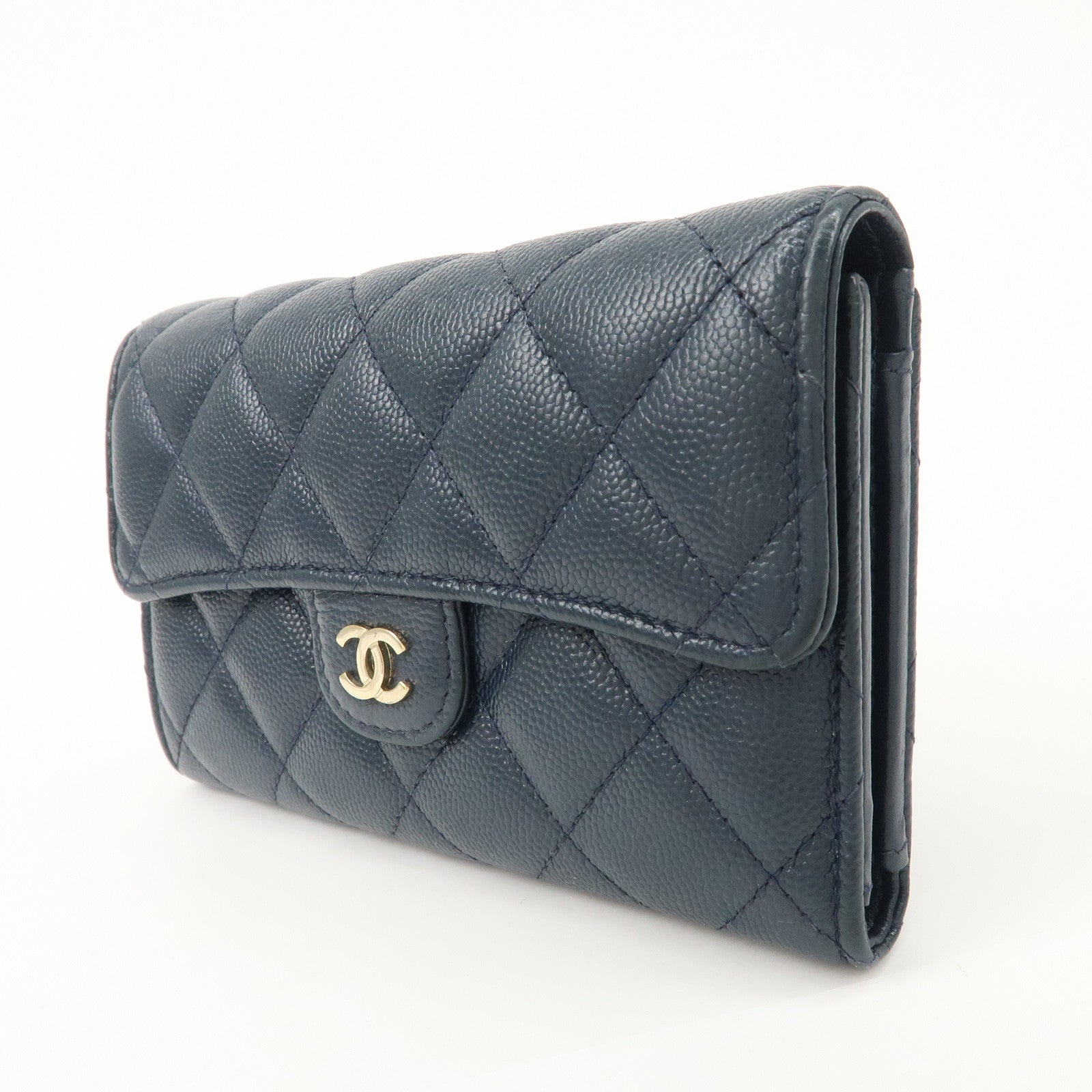 CHANEL Matelasse Caviarskin Tri-fold Wallet Small Wallet Navy AP0232 Used