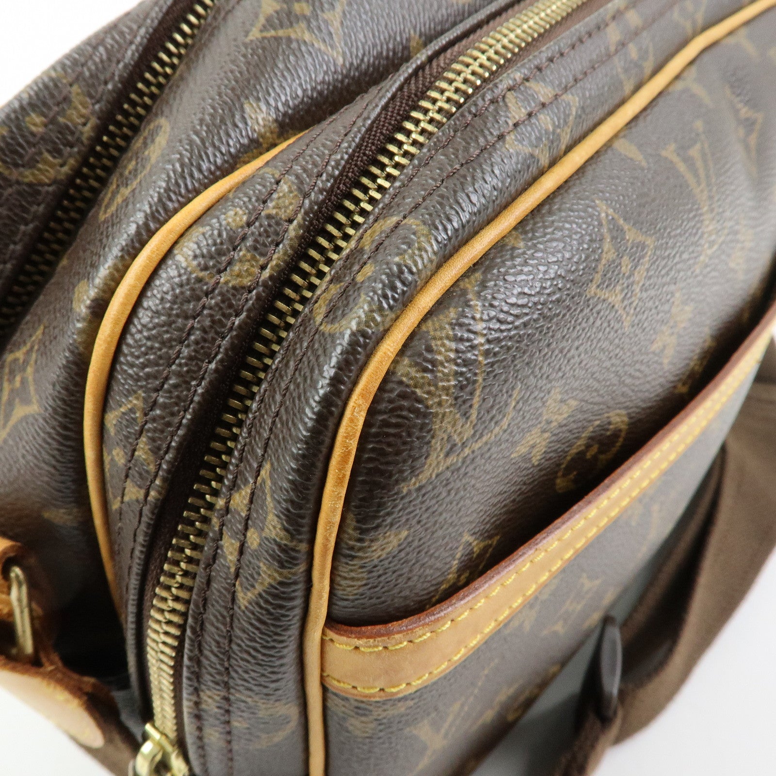 Louis Vuitton Monogram Reporter PM Shoulder Crossbody Bag Brown M45254