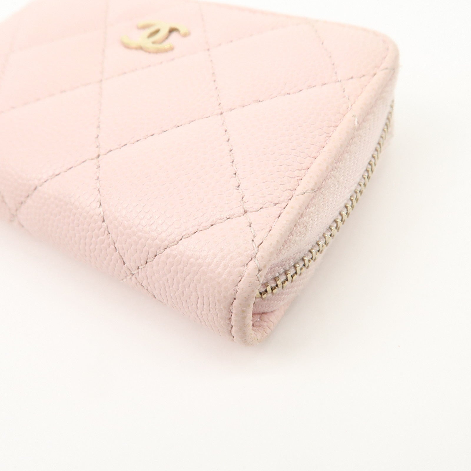 CHANEL Matelasse Caviarskin Classic Zip Around Coin Case Pink AP0216 Used