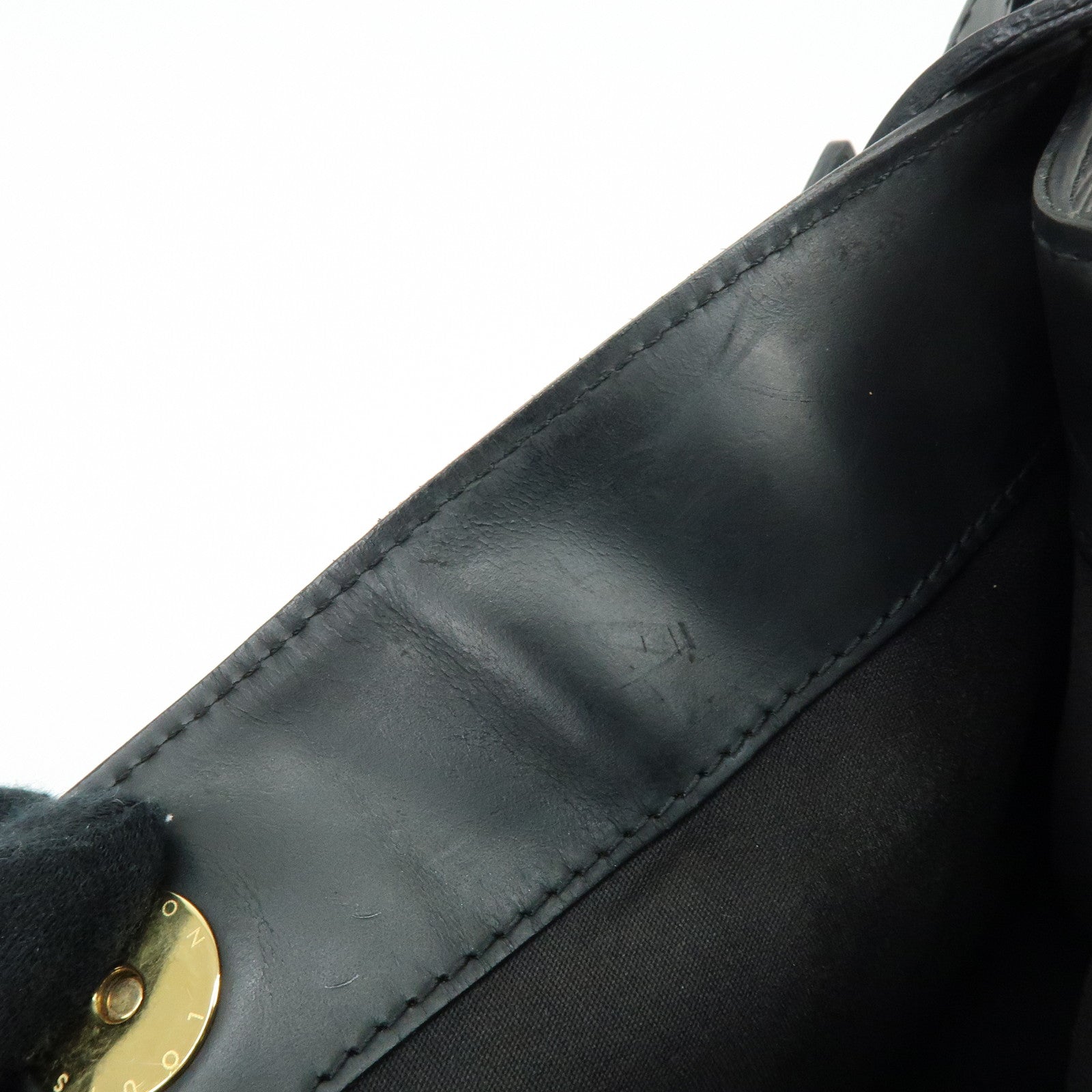 Louis Vuitton Epi Mandala MM Shoulder Bag Noir Black M58892