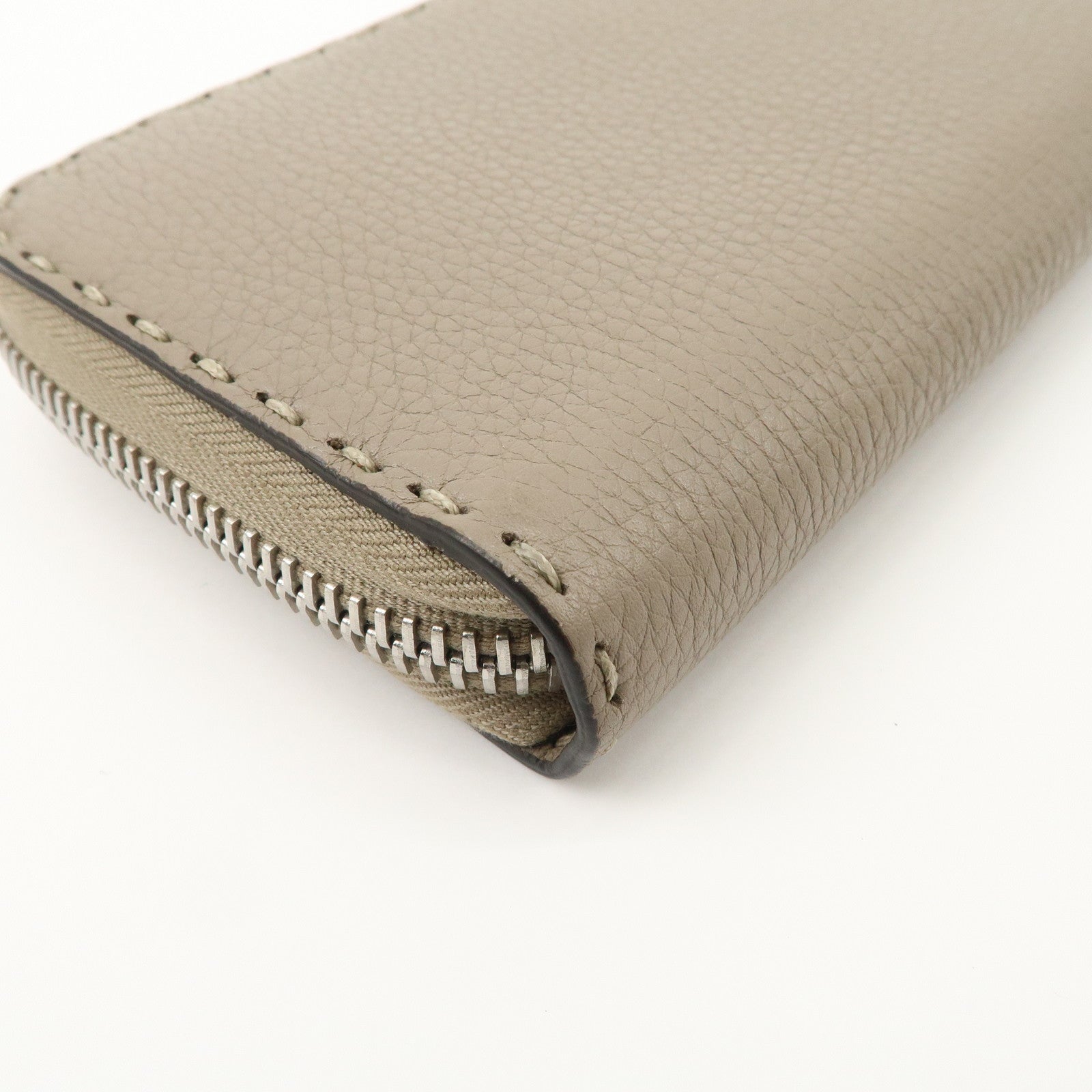 FENDI Selleria Leather Zip Around Long Wallet Greige 8M0374 Used