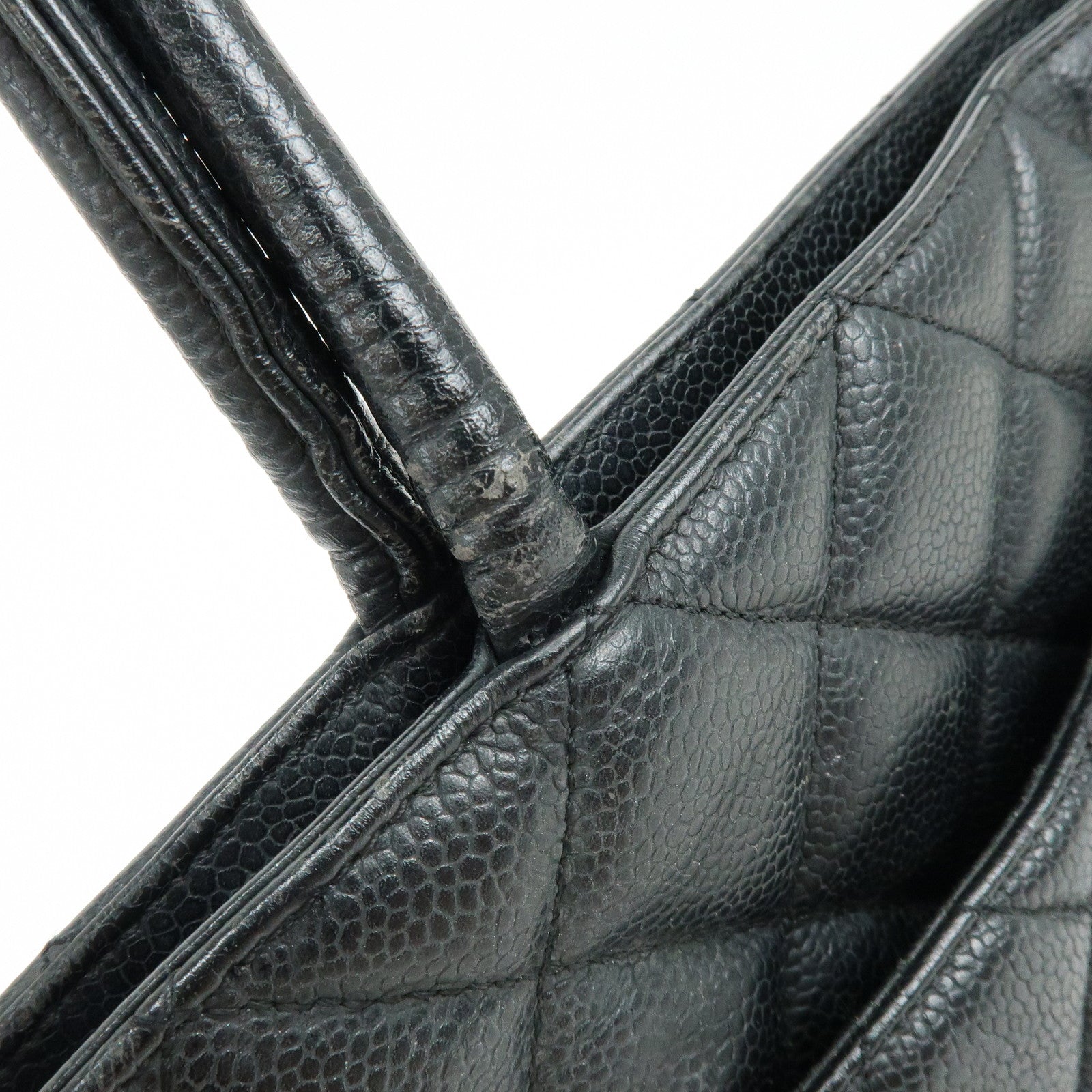 CHANEL Medallion Matelasse Caviarskin Tote Bag Hand Bag Black A01804