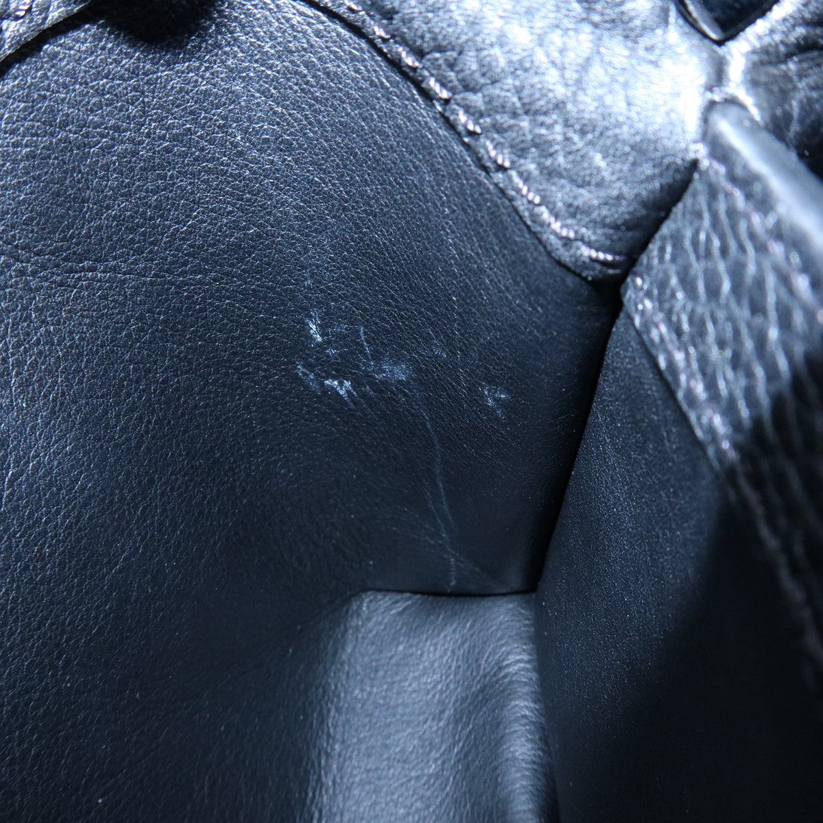 Louis Vuitton Capucines BB Taurillon Leather 2Way Hand Bag Noir M24728