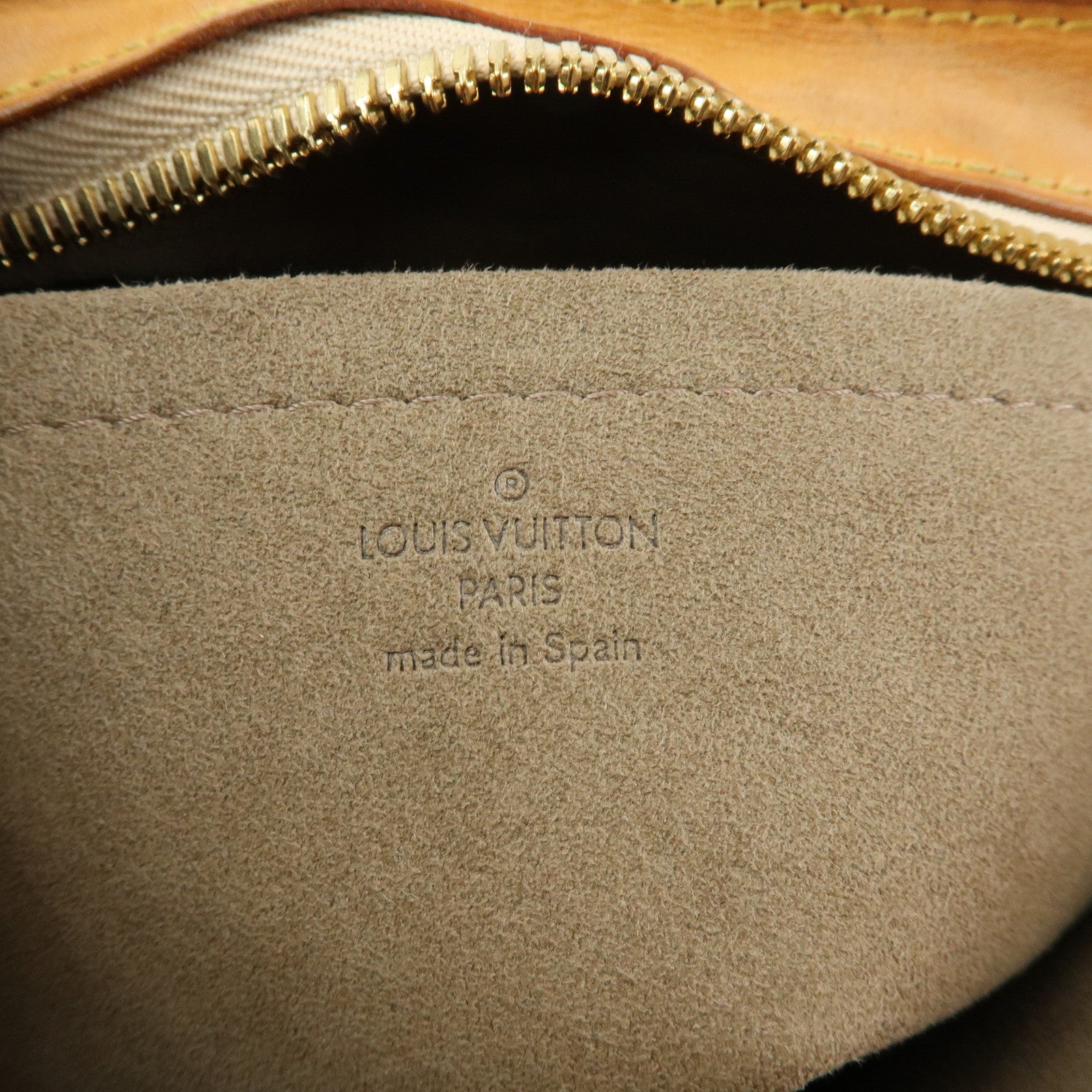 Louis Vuitton Monogram Multicolor Lodge PM Shoulder Bag Noir M40054