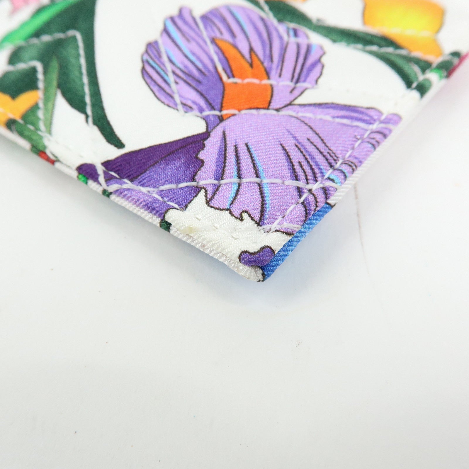 GUCCI GG Marmont FLora Double G Silk Coin Case Coin Purse White