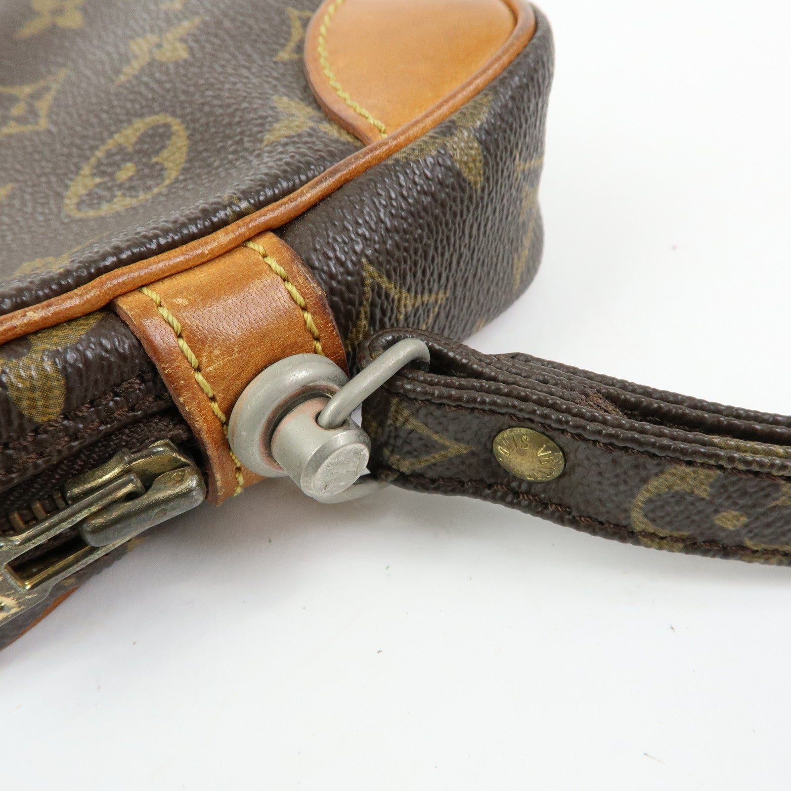 Louis Vuitton Monogram Marly Dragonne PM Clutch Bag Brown M51827