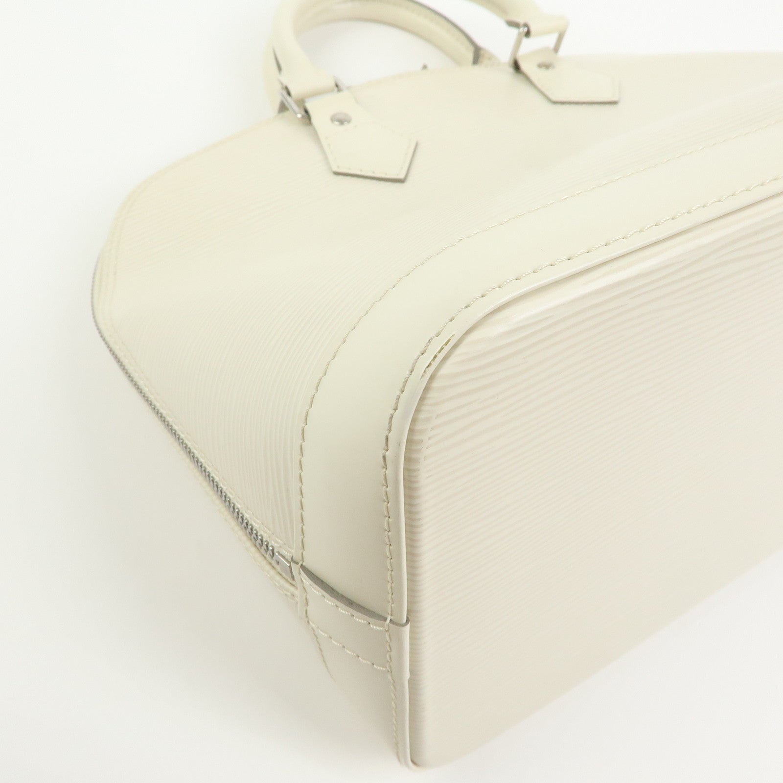 Louis Vuitton Epi Alma PM Hand Bag White Ivoire M5280J