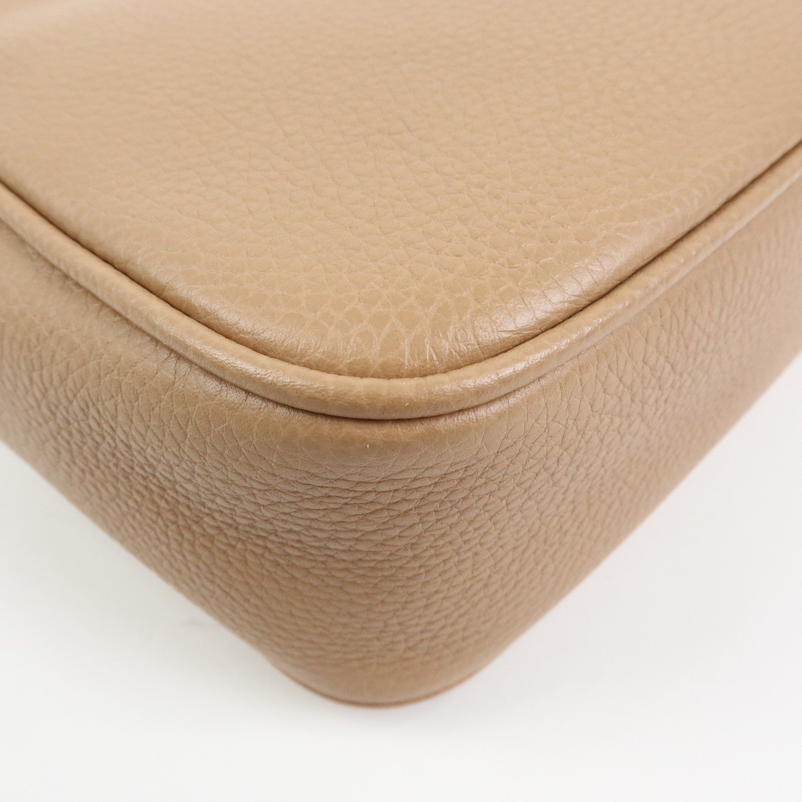 GUCCI SOHO Interlocking G Leather Small Disco Bag Beige 308364