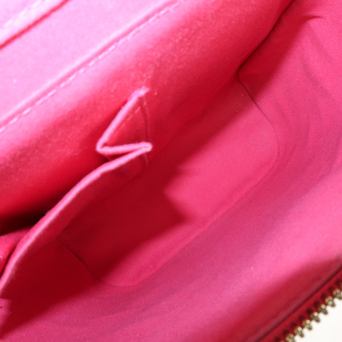Louis Vuitton Monogram Vernis Sullivan Vertical Fuchsia Pink M91259
