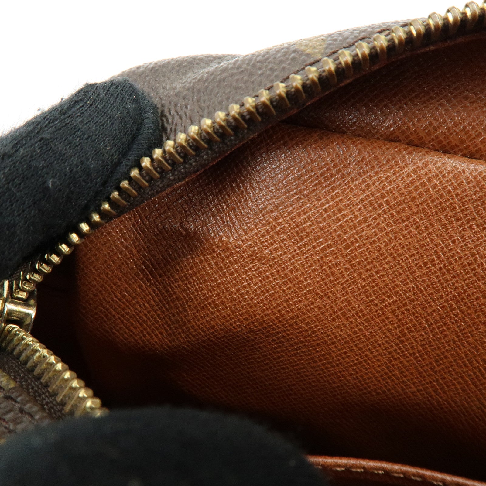 Louis Vuitton Monogram Compiegne 28 Pouch Clutch Bag Brown M51845