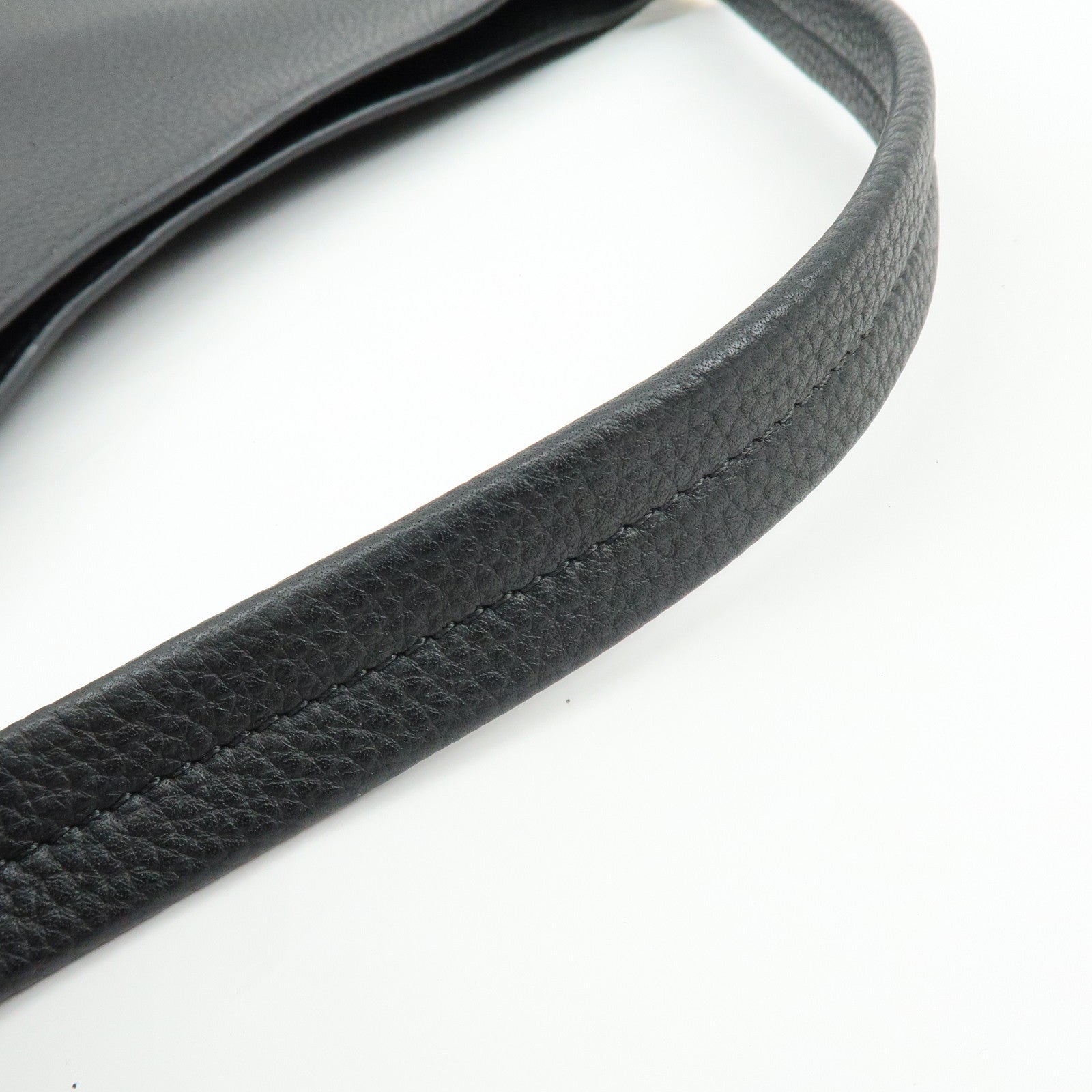 TOM FORD Alix Hobo Leather Shoulder Bag Black