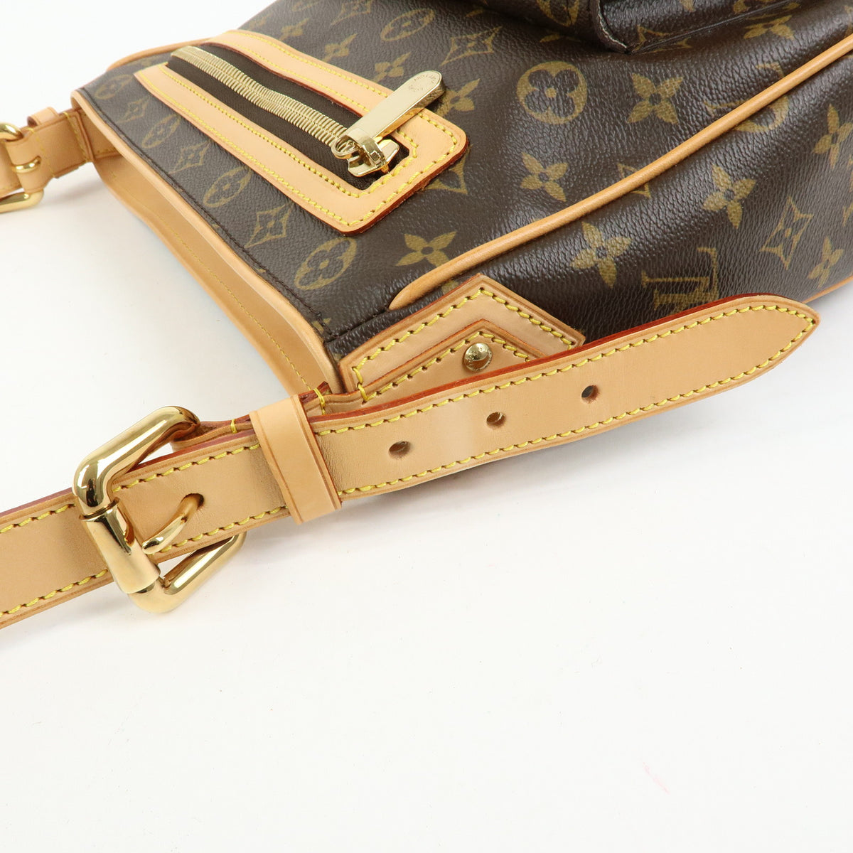 Louis Vuitton Monogram Hudson GM Shoulder Crossbody Bag Brown M40045