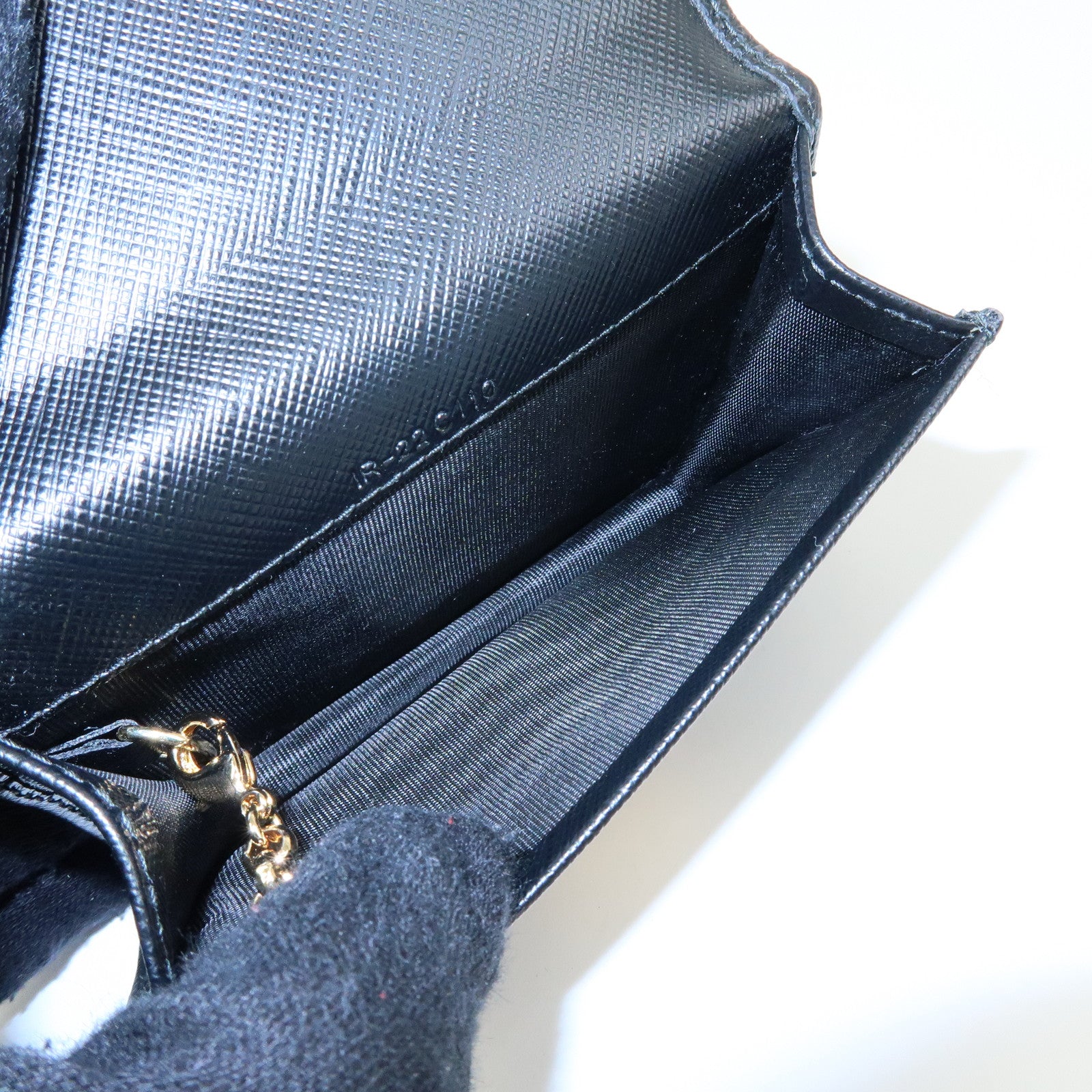 Ferragamo Gancini Embossed Leather Card Case Card Holder Black
