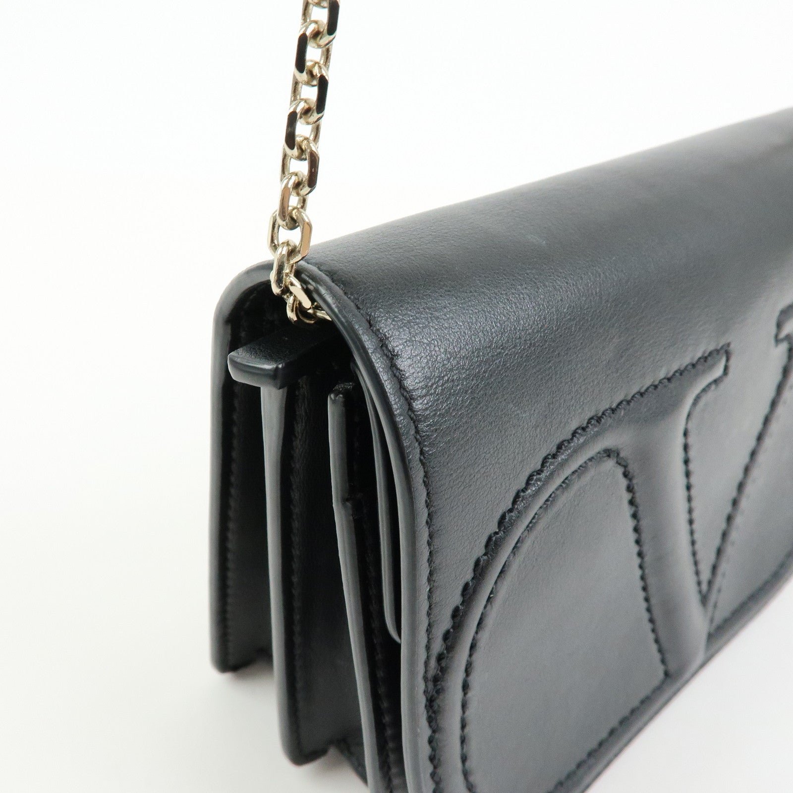 VALENTINO Garavani V Logo Walk Leather Chain Shoulder Hand Bag Black