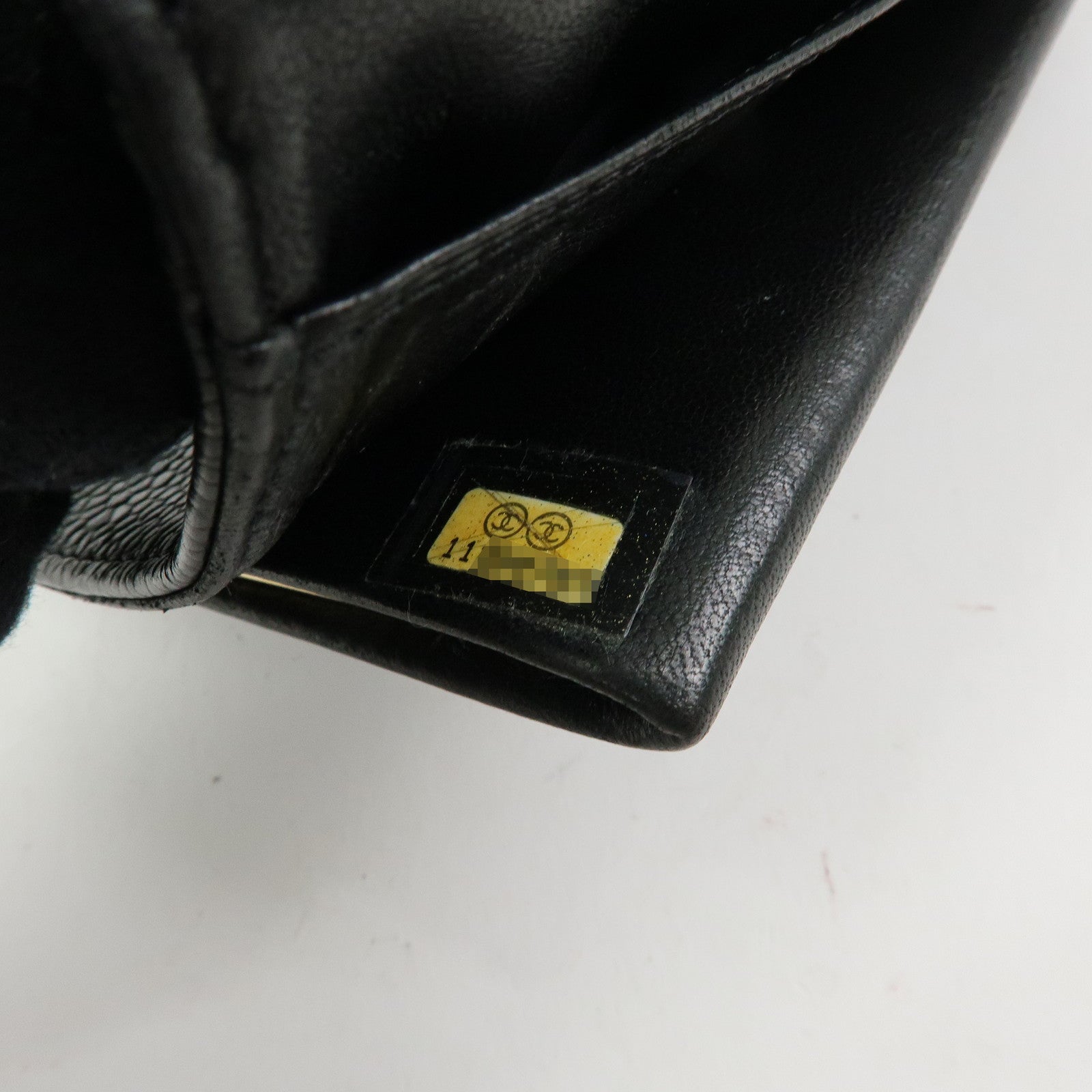 CHANEL COCO Mark Caviarskin Bi-fold Long Wallet Black A82281
