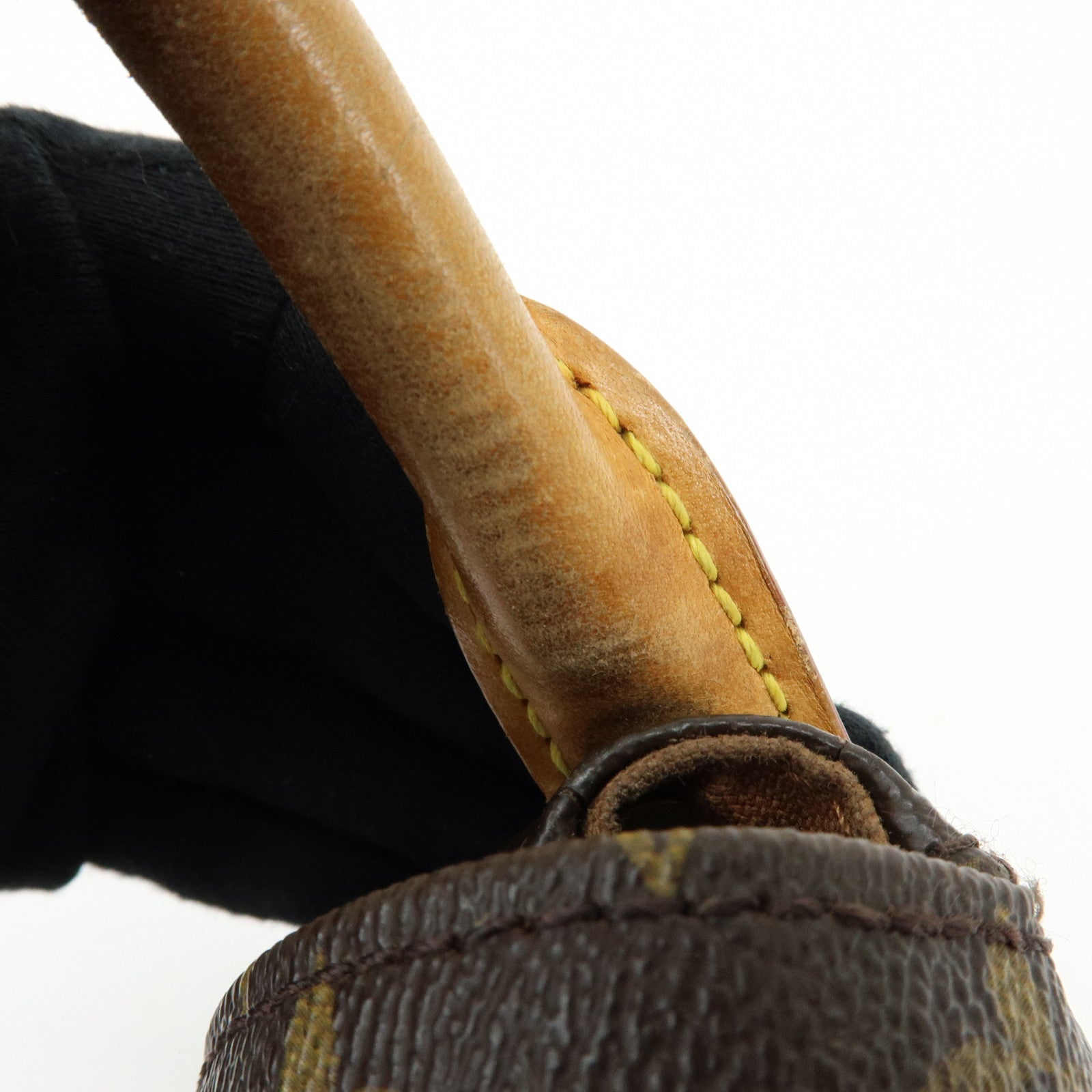 Louis Vuitton Monogram Canvas Mini Looping Shoulder Bag Hand Bag M51147