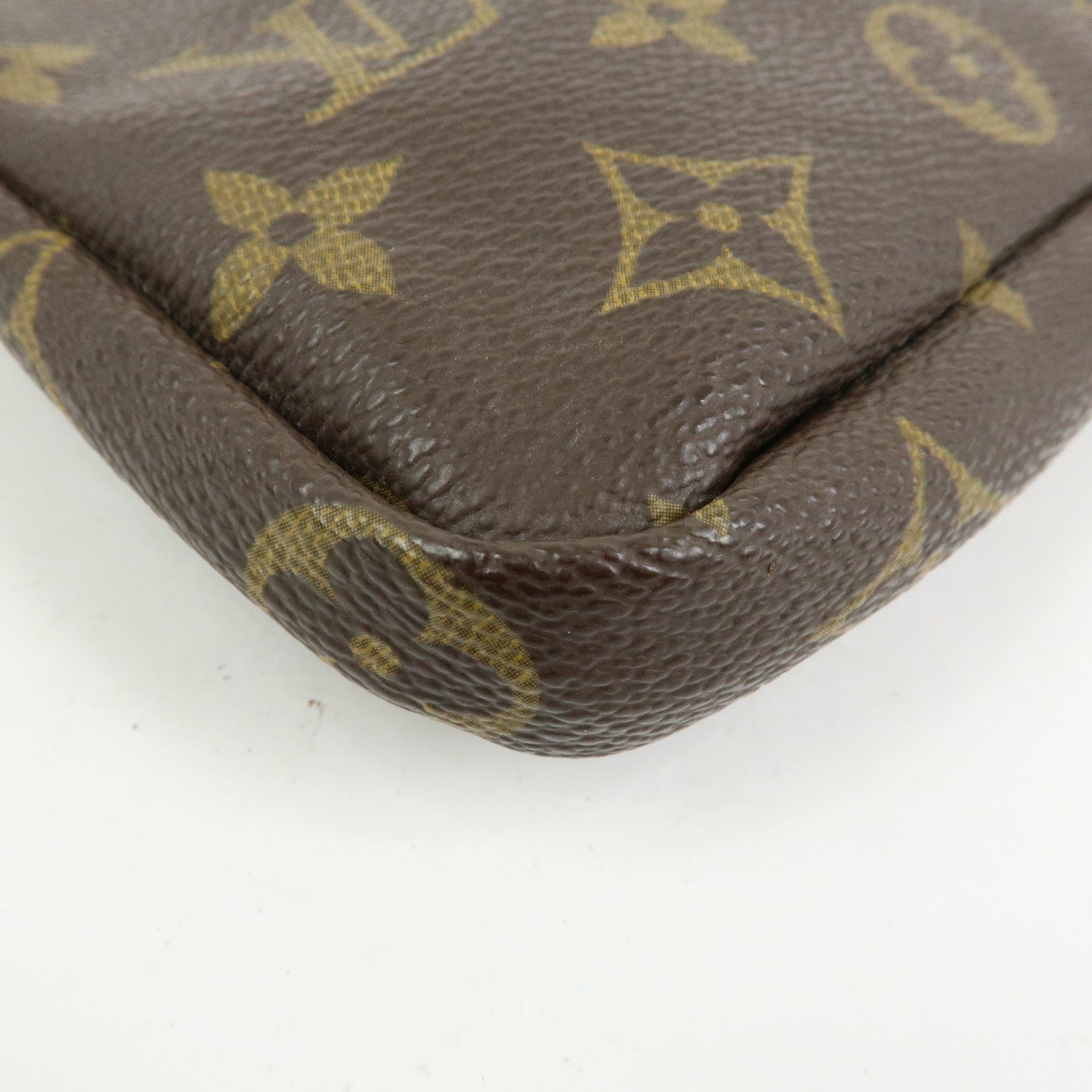 Louis Vuitton Monogram Canvas Mini Pouch For Sac Shopping GM Brown