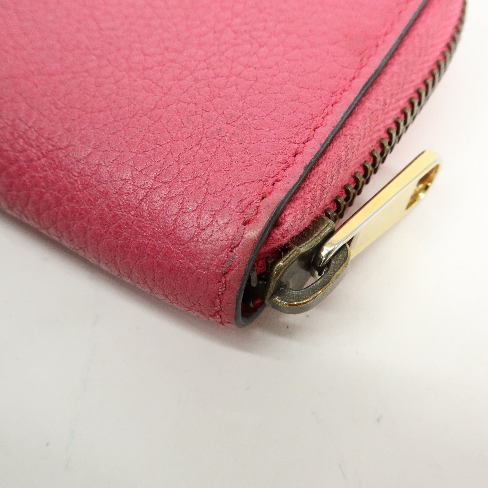 GUCCI Interlocking G Sherry Leather Round Zipper Coin Case Pink 496319