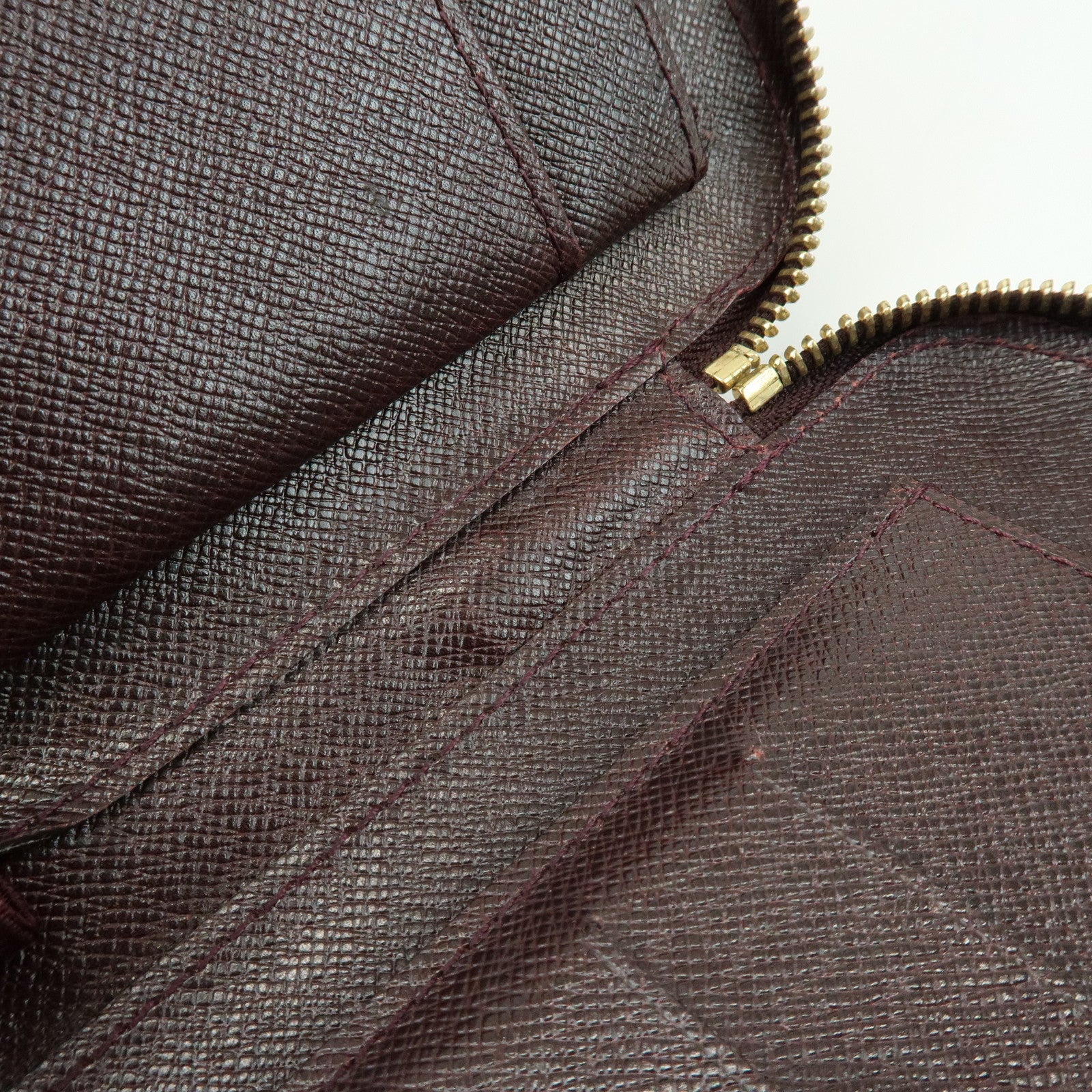 Louis Vuitton Taiga Leather Organizer Atoll Acajou M30656