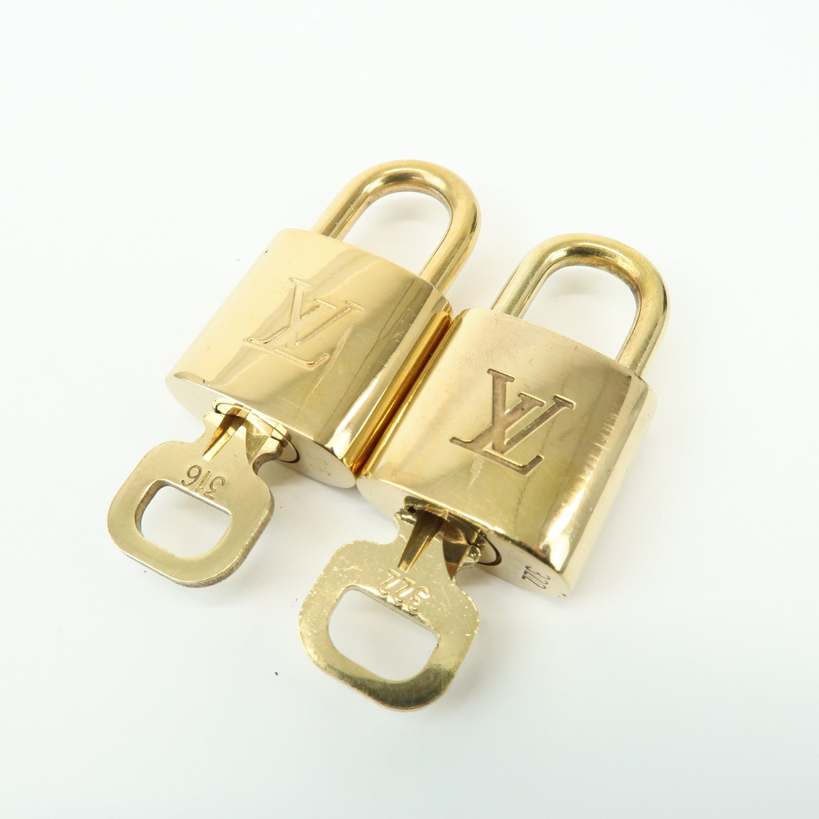 Louis Vuitton Set of 10 Lock & Key Cadena Key Lock