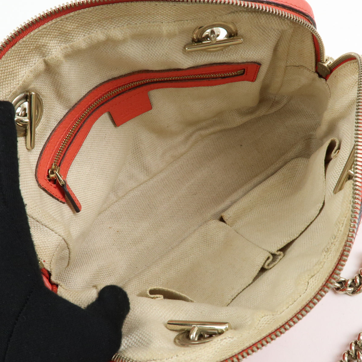GUCCI SOHO Interlocking G Leather Chain Shoulder Bag Coral 308983
