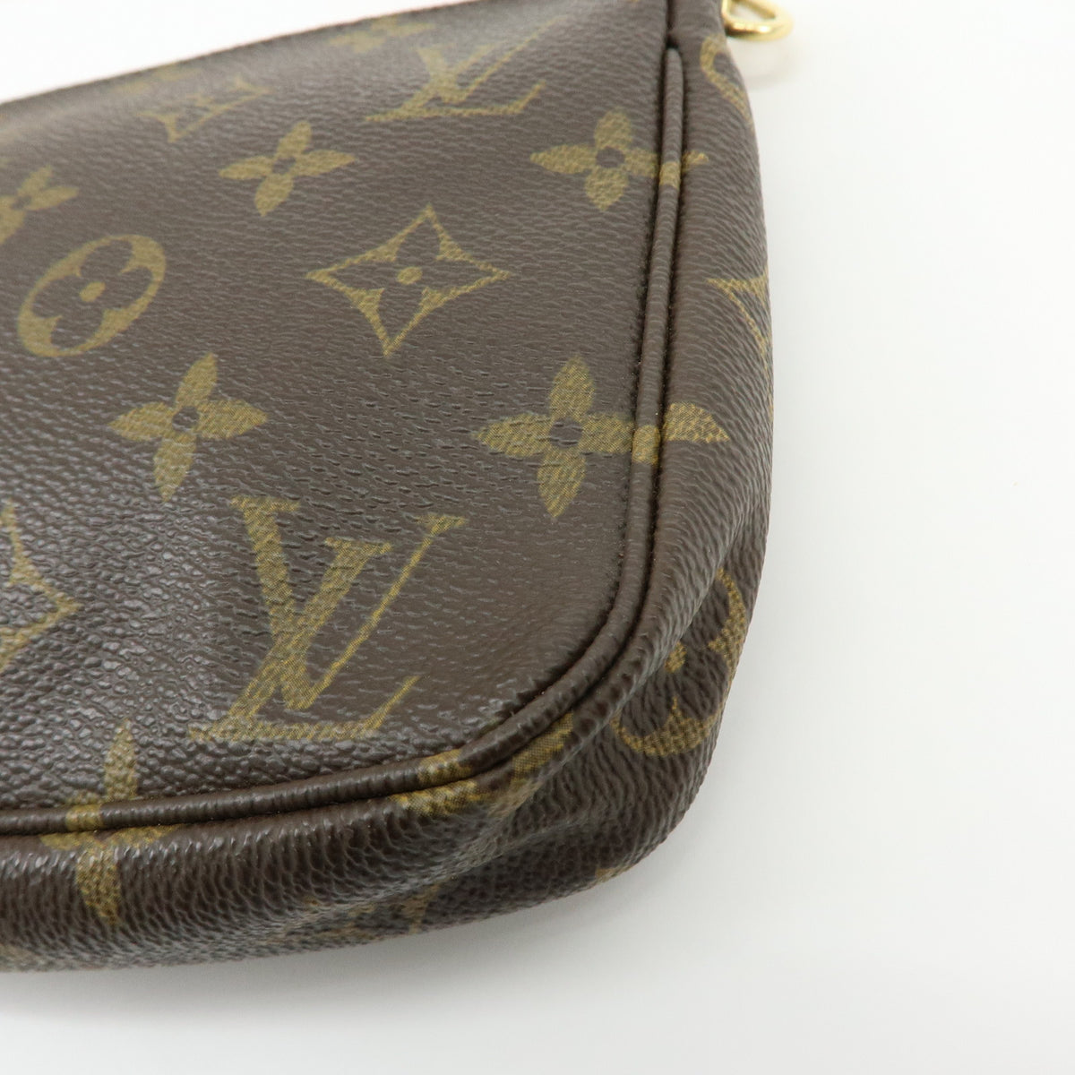 Louis Vuitton Monogram Pochette Accessoires Pouch Hand Bag Brown M51980