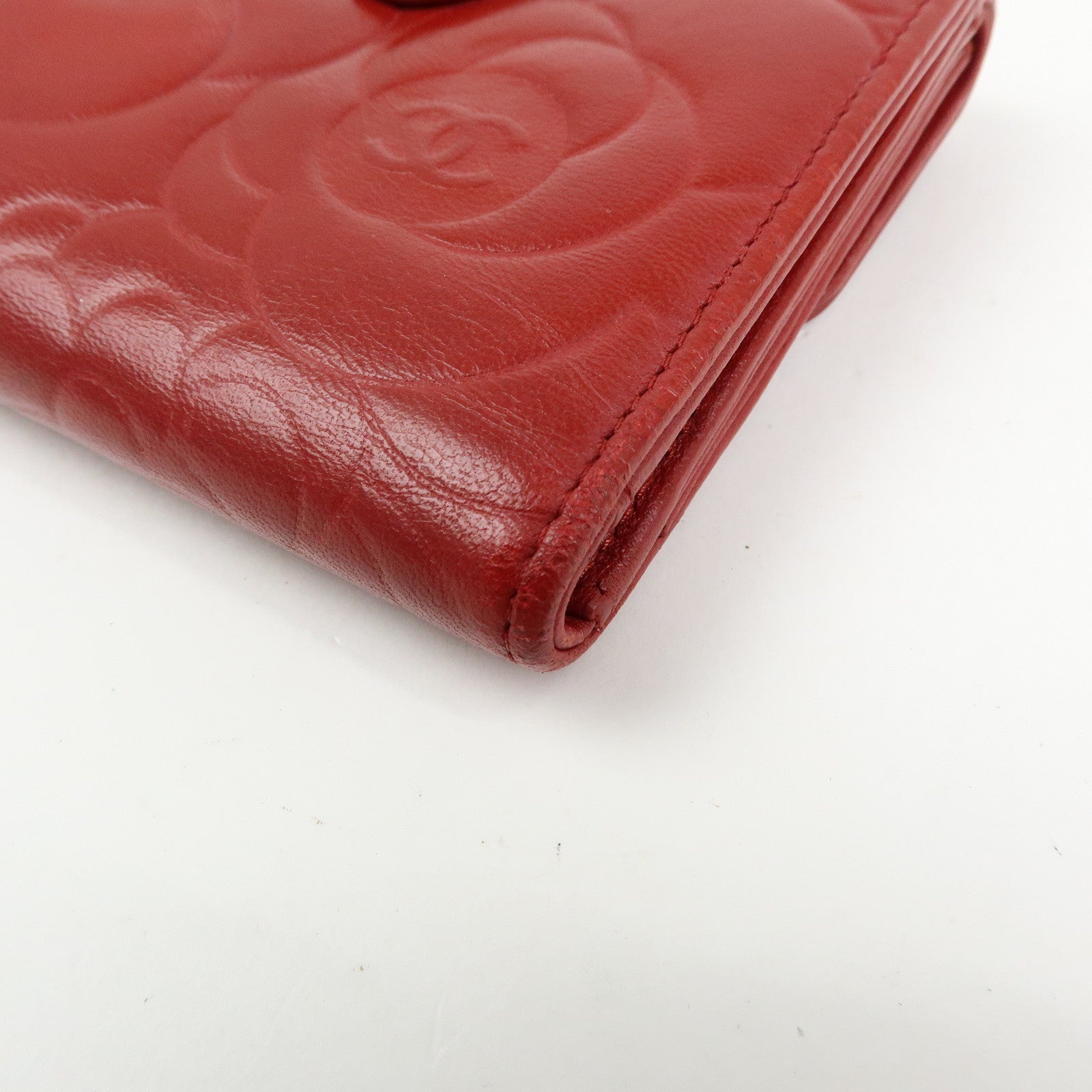CHANEL Camellia COCO Mark Lamb Skin Bi-fold Compact Wallet Red A47422