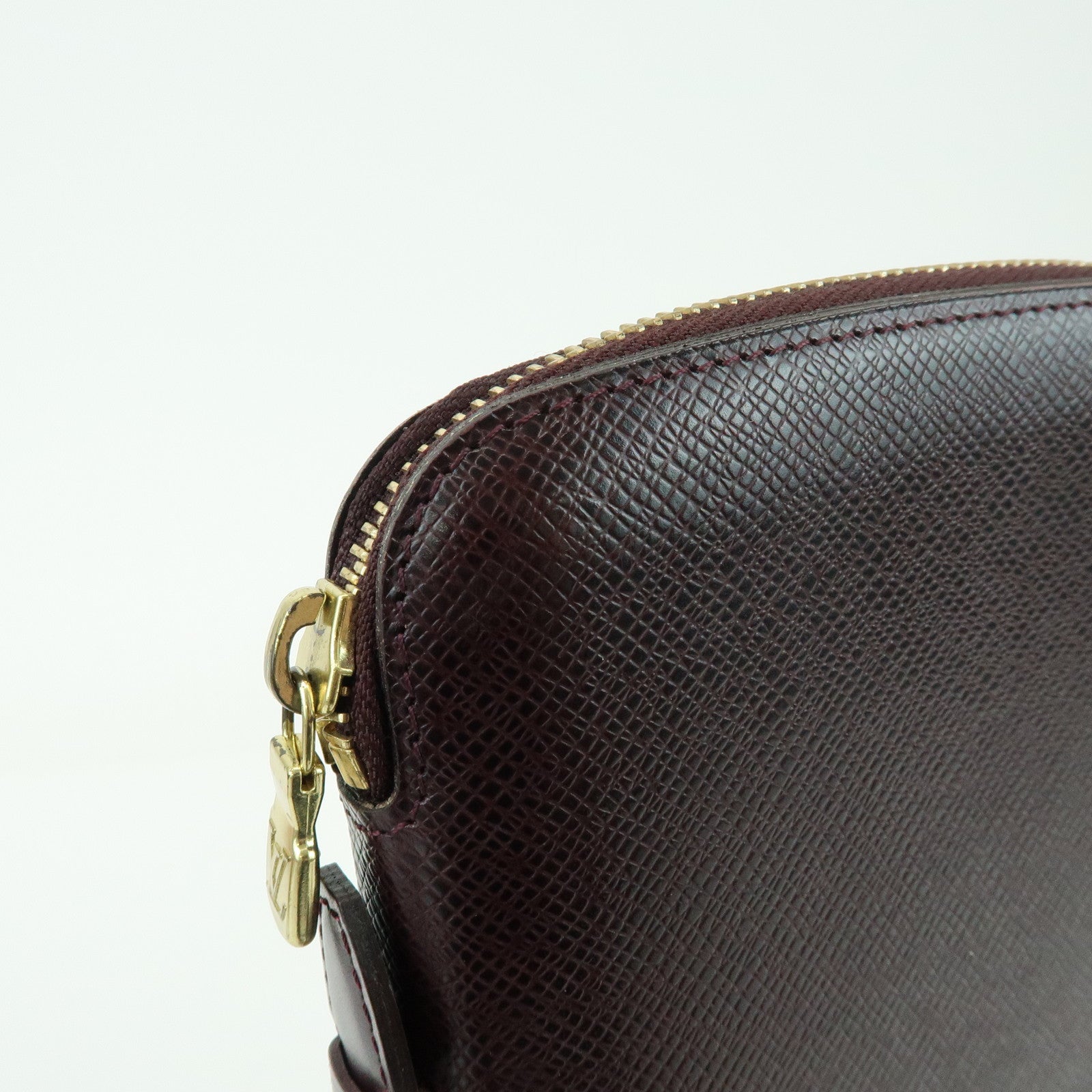 Louis Vuitton Taiga Leather Organizer Atoll Acajou M30656