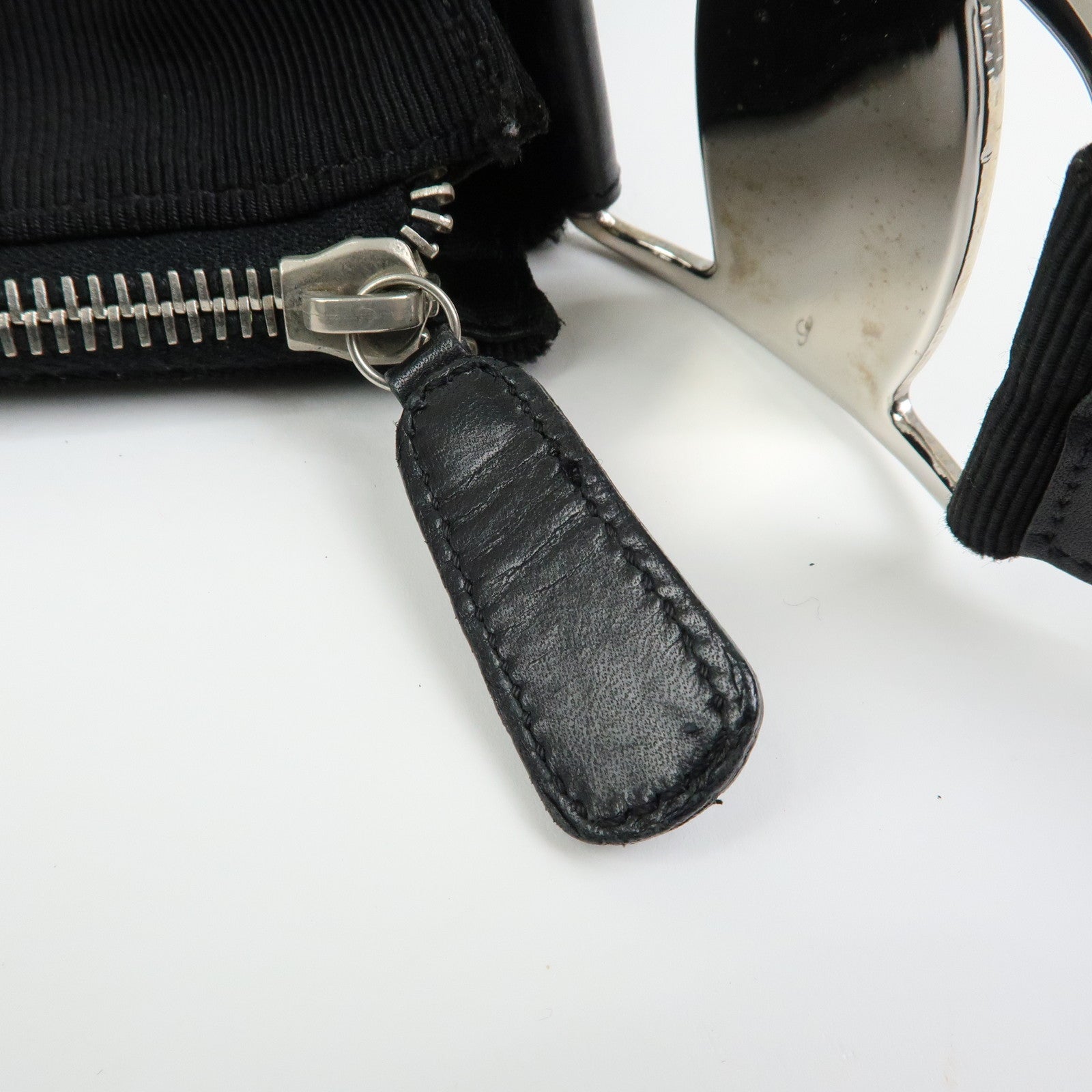 Ferragamo Vara Canvas Leather Shoulder Bag Hand Bag Black