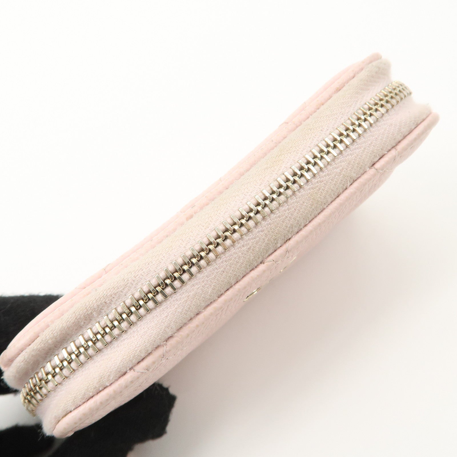 CHANEL Matelasse Caviarskin Classic Zip Around Coin Case Pink AP0216 Used