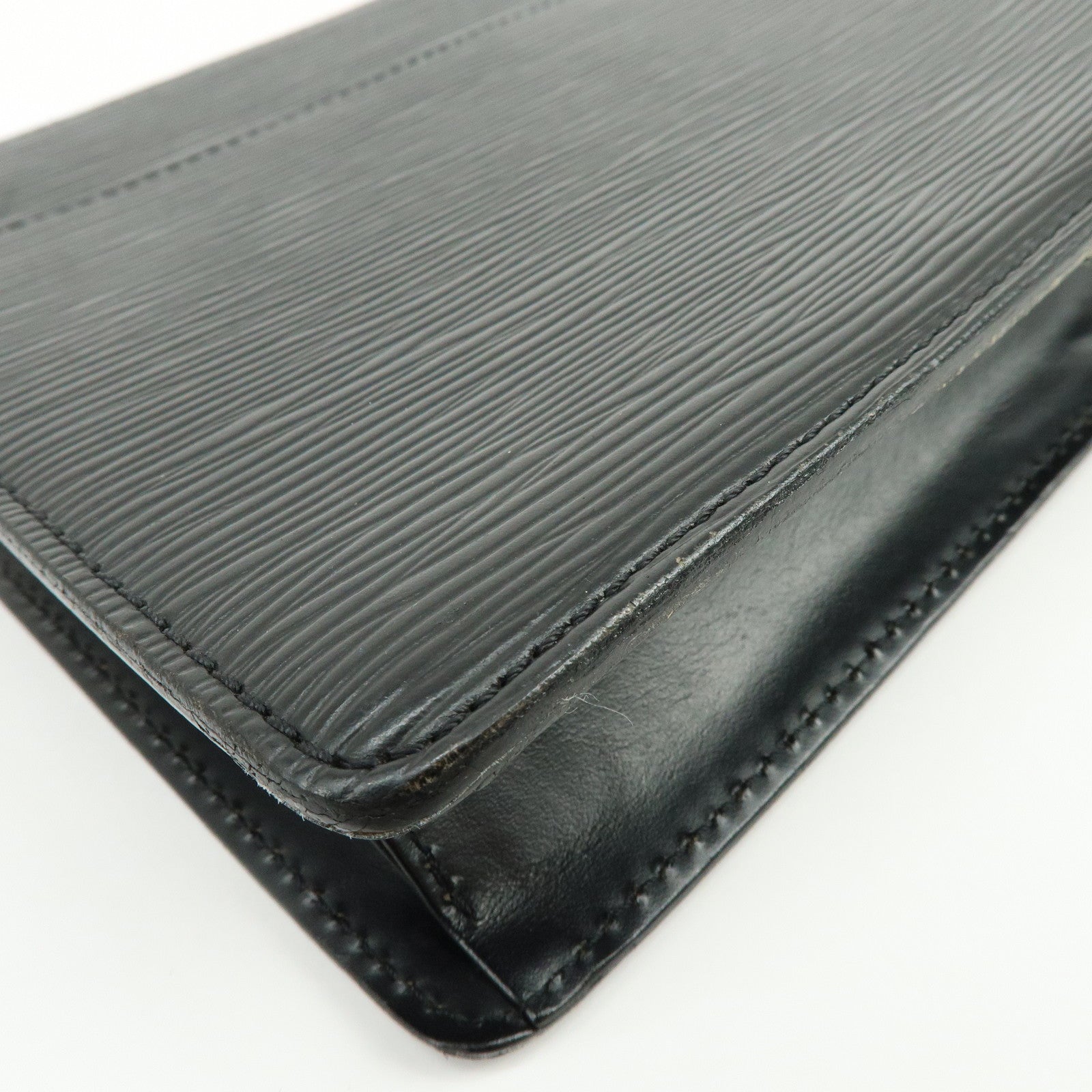 Louis Vuitton Epi Pochette Homme Clutch Bag Flat Pouch Noir M52522