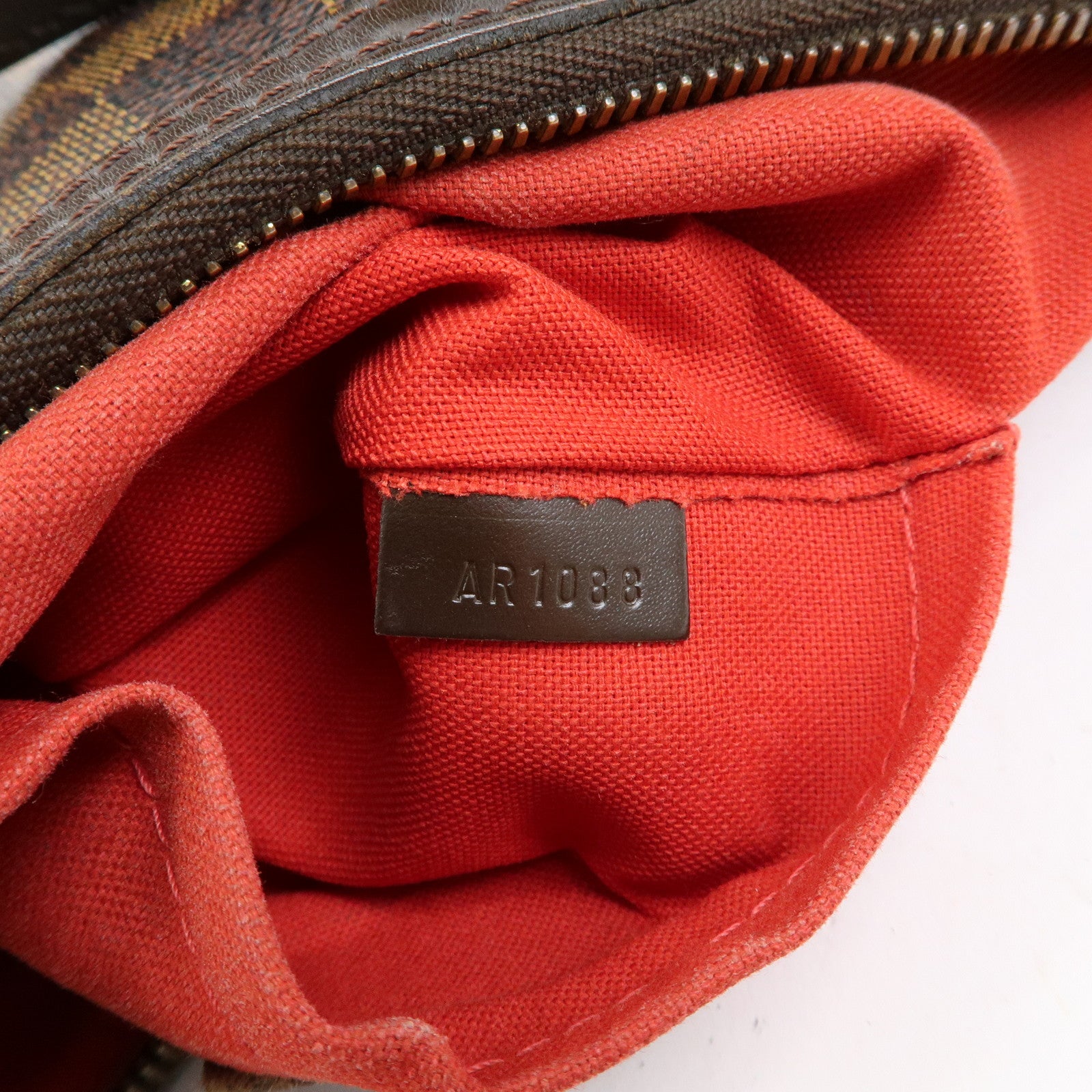 Louis Vuitton Damier Thames PM Canvas Shoulder Bag Hand Bag N48180