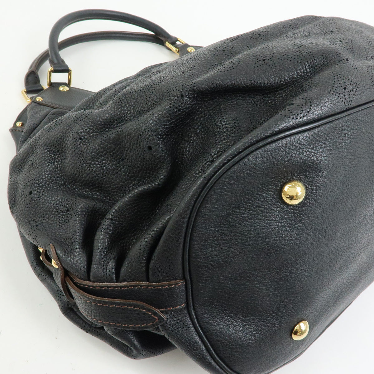 Louis Vuitton Monogram Mahina XL Leather Shoulder Hand Bag Noir M95547